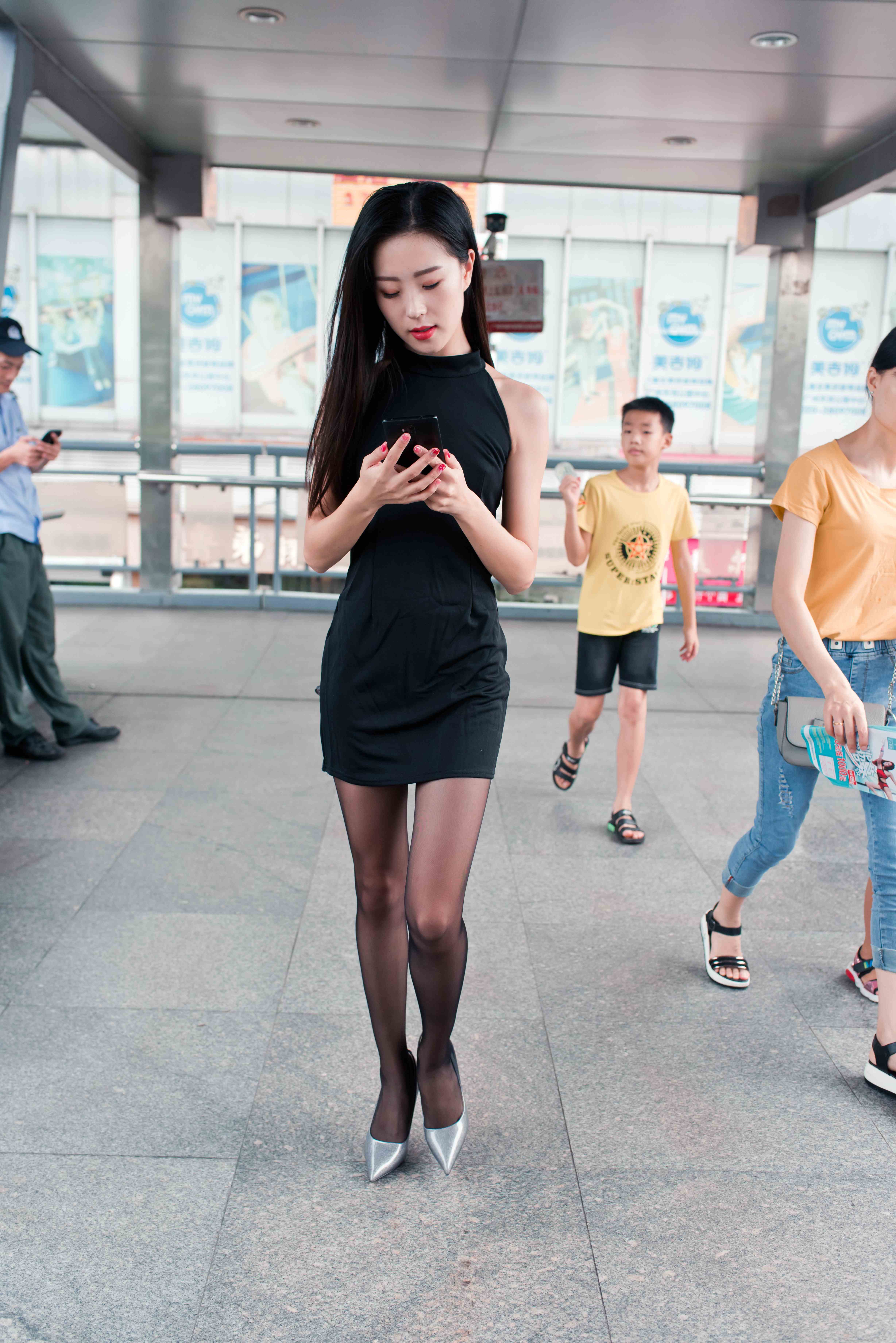 China Beauty Legs and feet 710