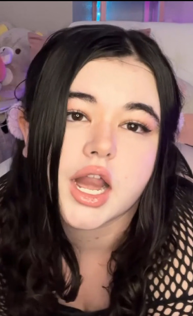 looking makes it uuhhooott_64