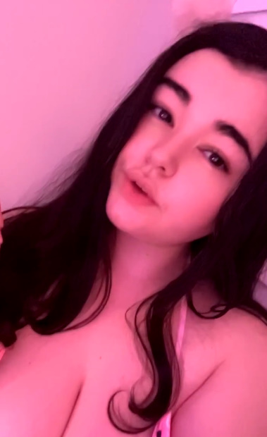 looking makes it uuhhooott_64