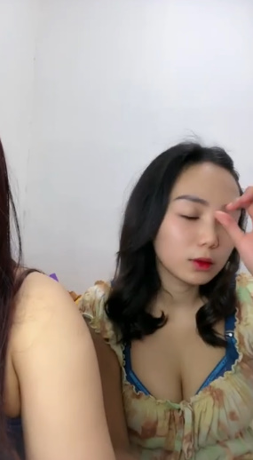 looking makes it uuhhooott_71