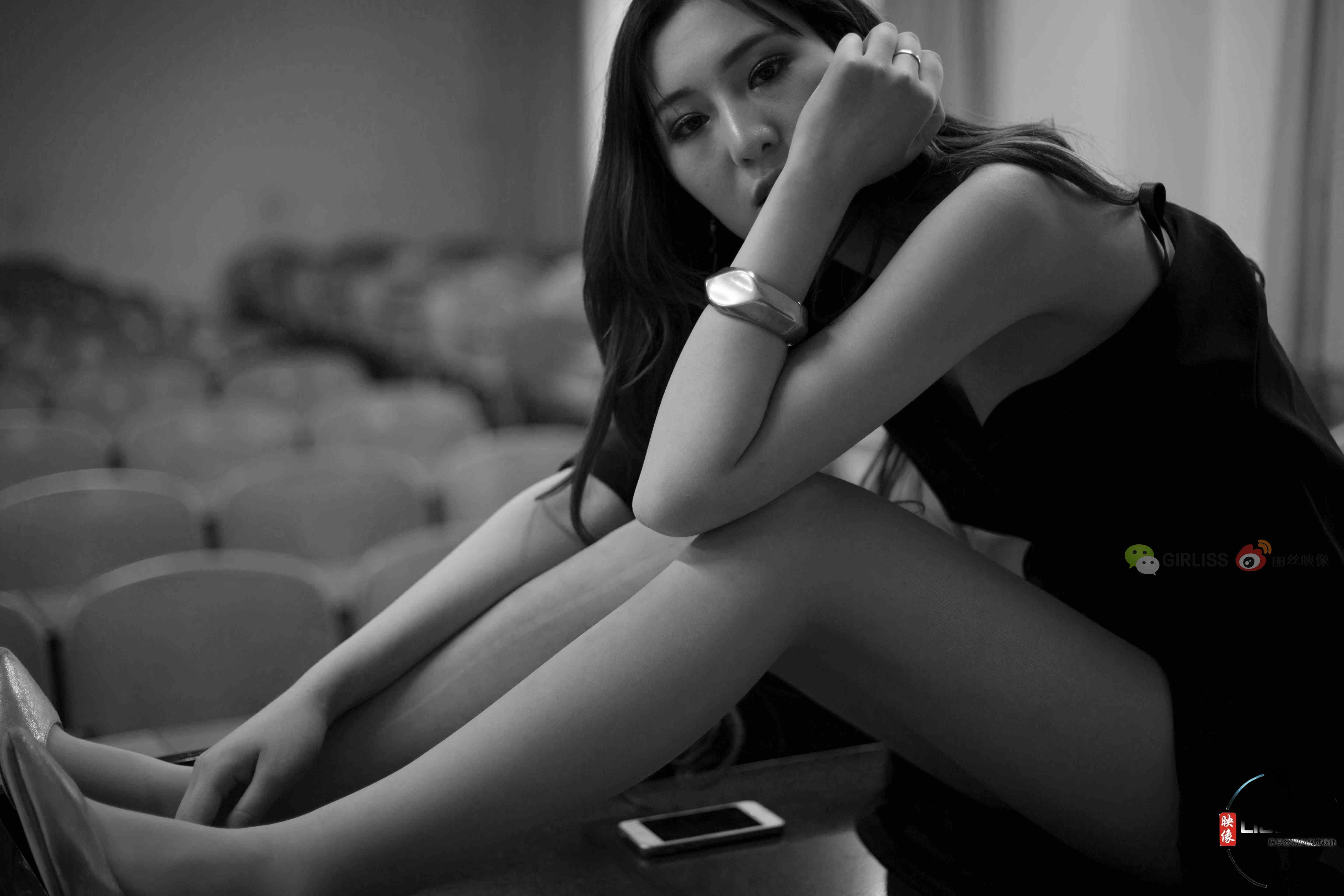 China Beauty Legs and feet 713