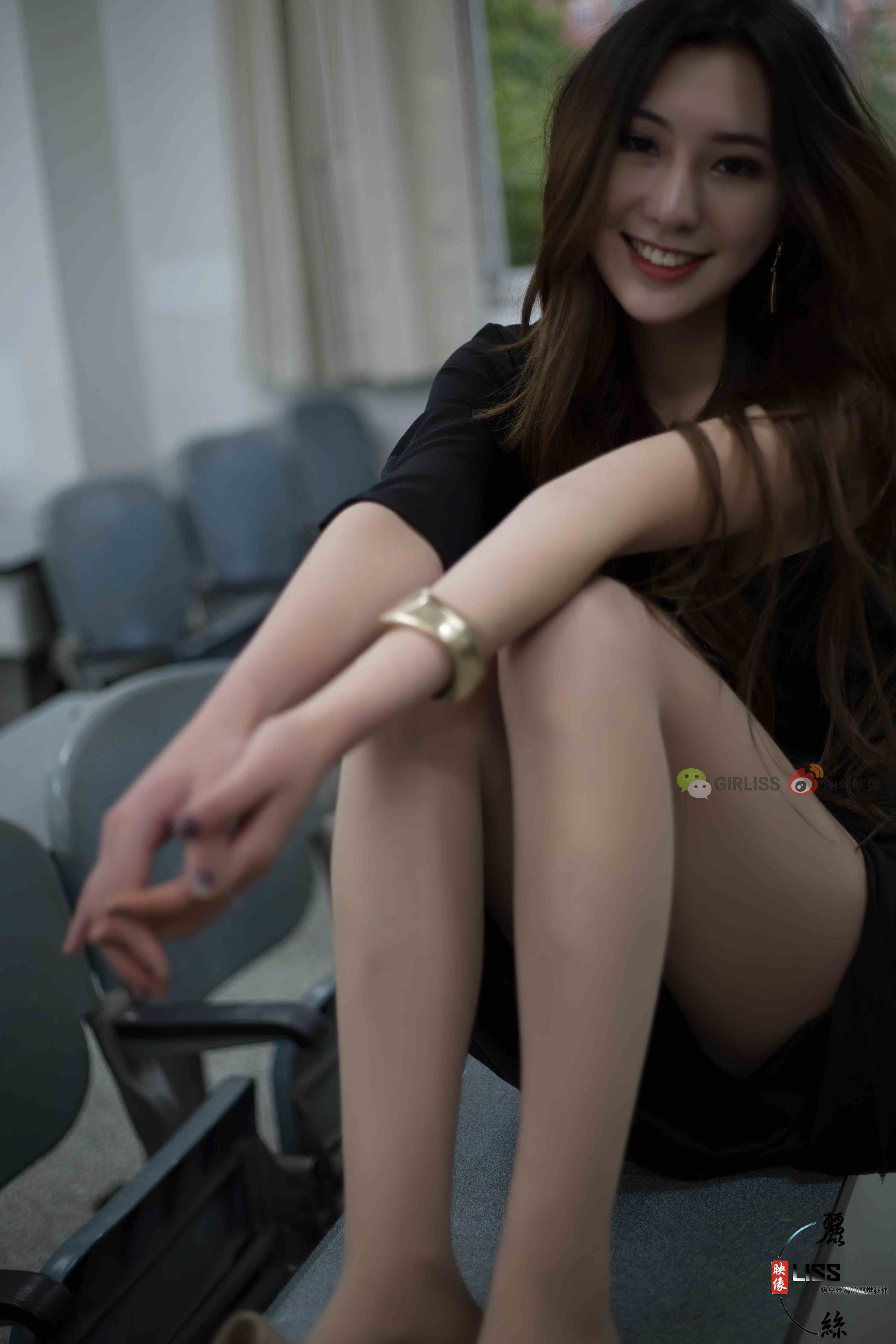 China Beauty Legs and feet 713