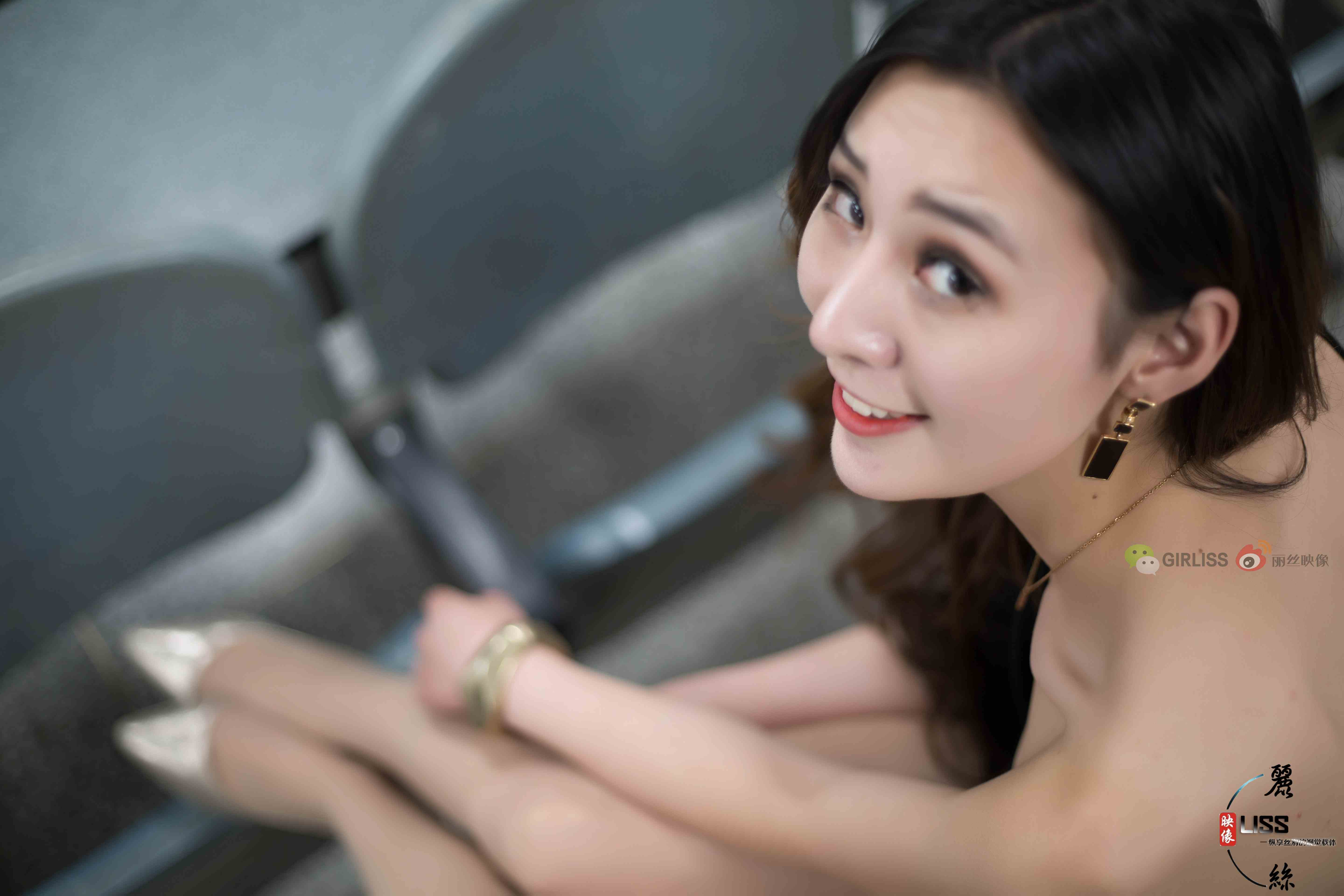 China Beauty Legs and feet 713