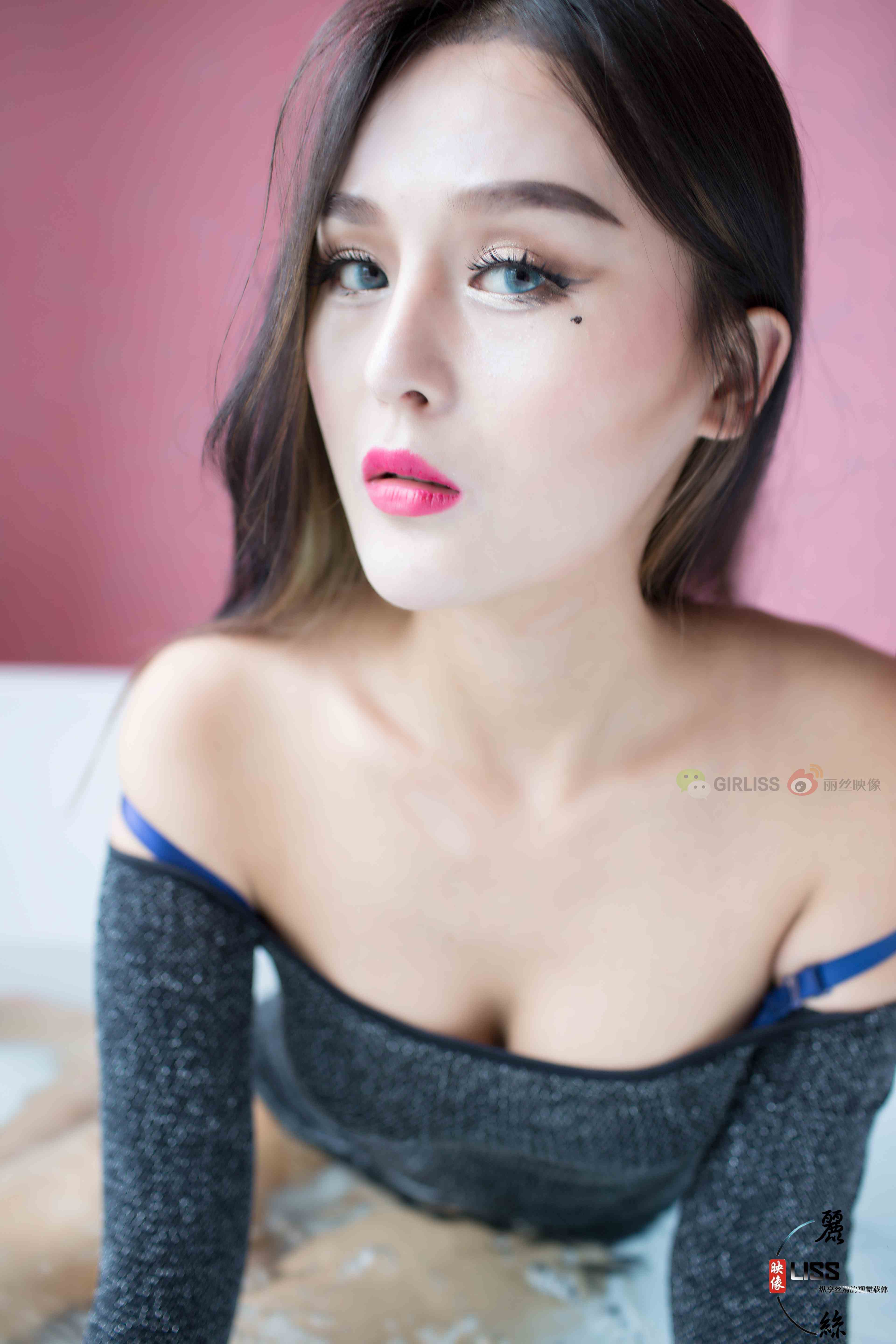 China Beauty Legs and feet 714