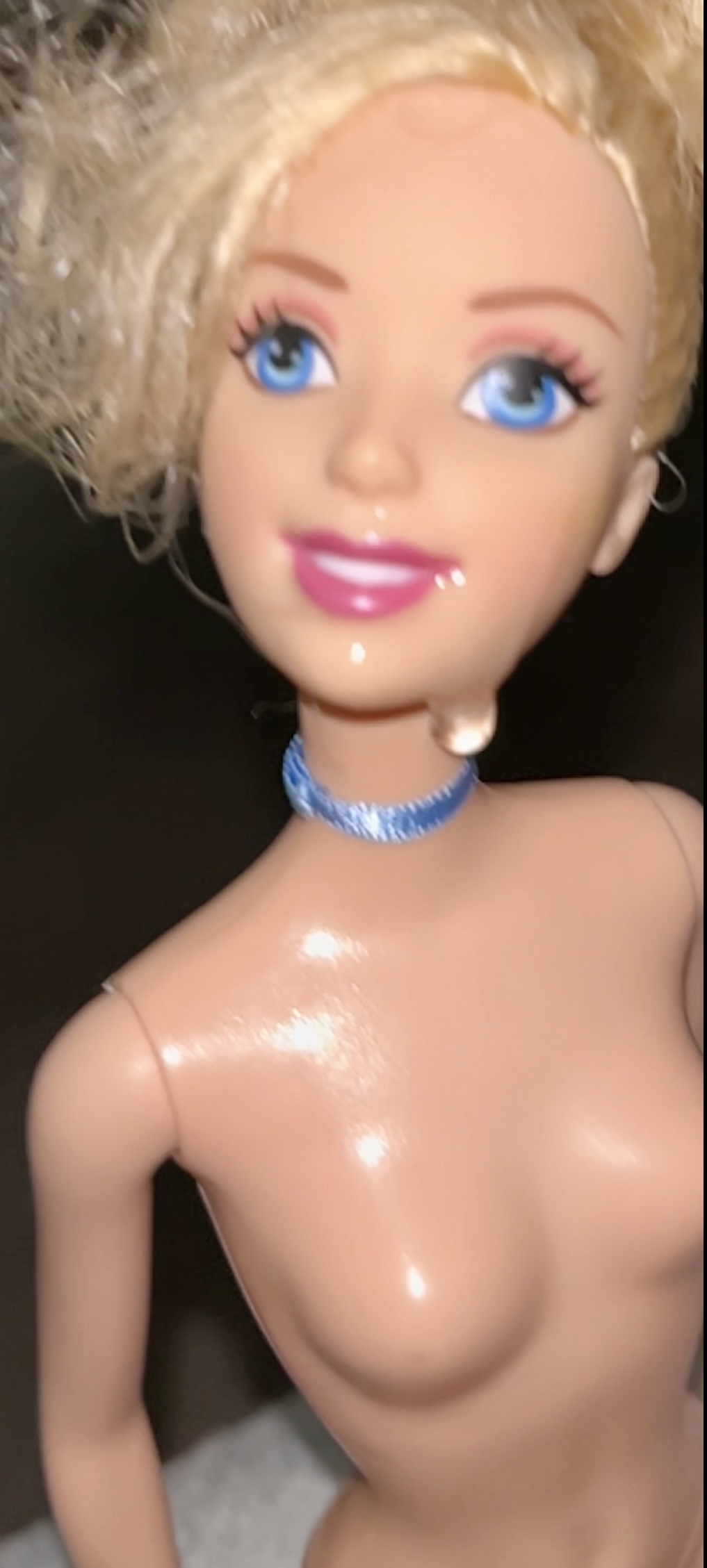 Naked secondhand store Barbie  precum and cumshot