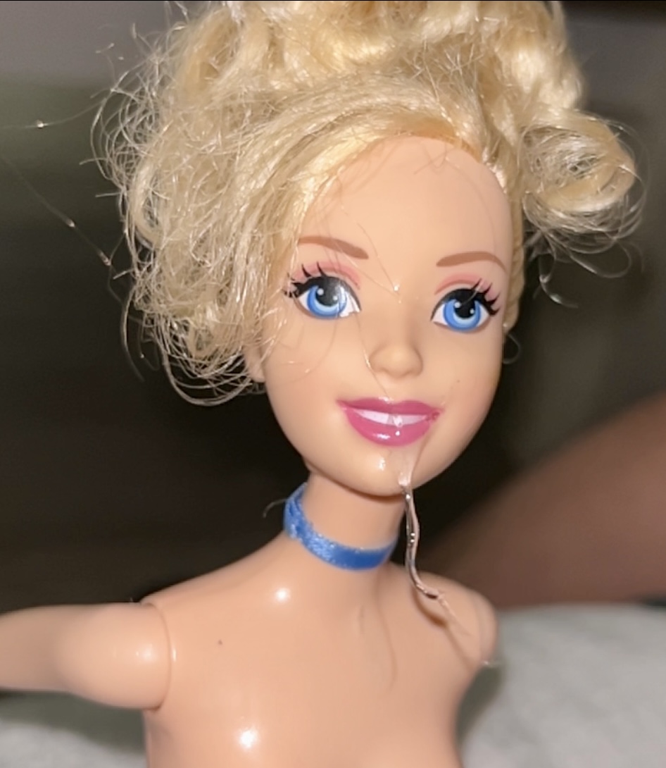 Naked secondhand store Barbie  precum and cumshot
