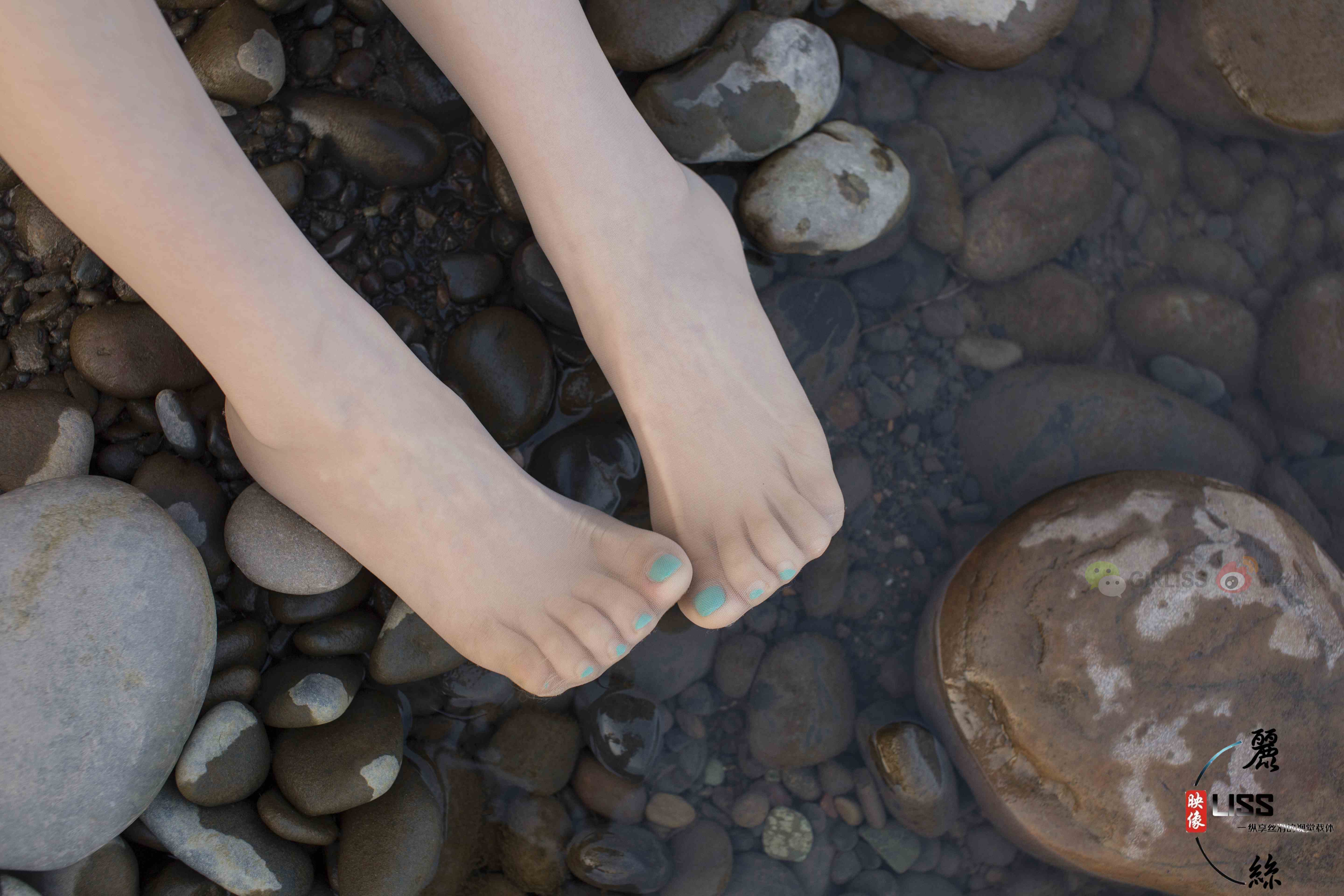 China Beauty Legs and feet 719