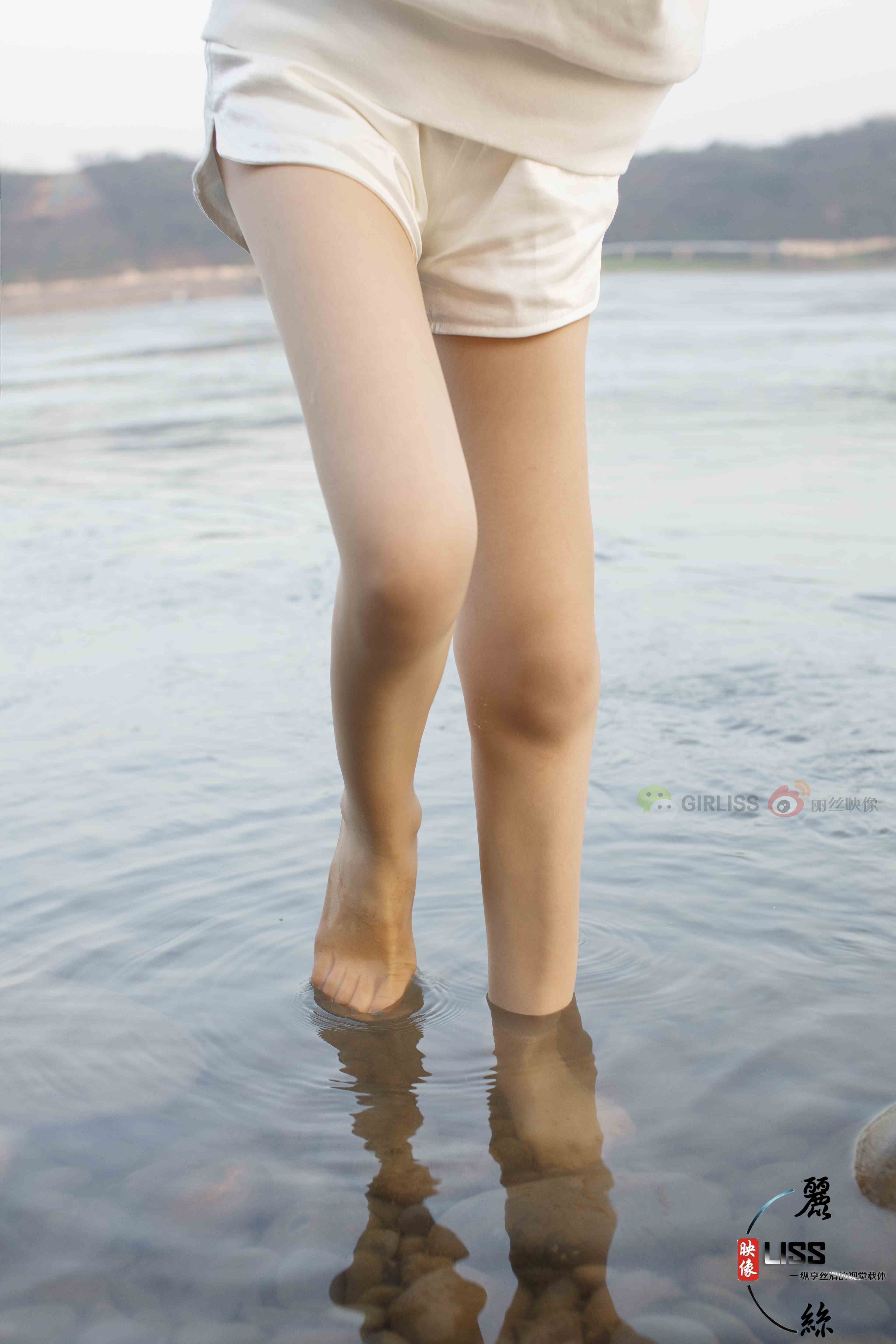 China Beauty Legs and feet 719