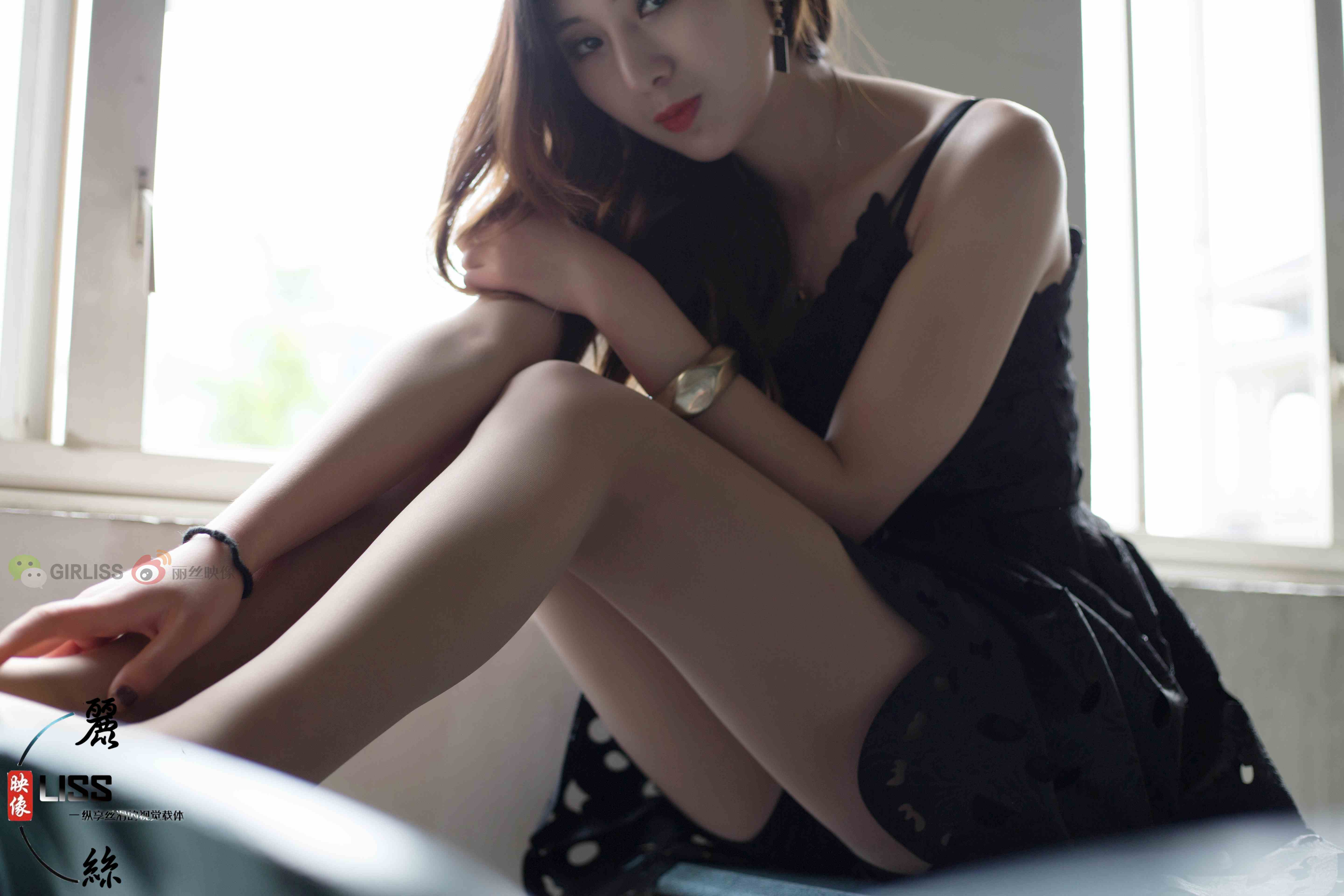 China Beauty Legs and feet 721