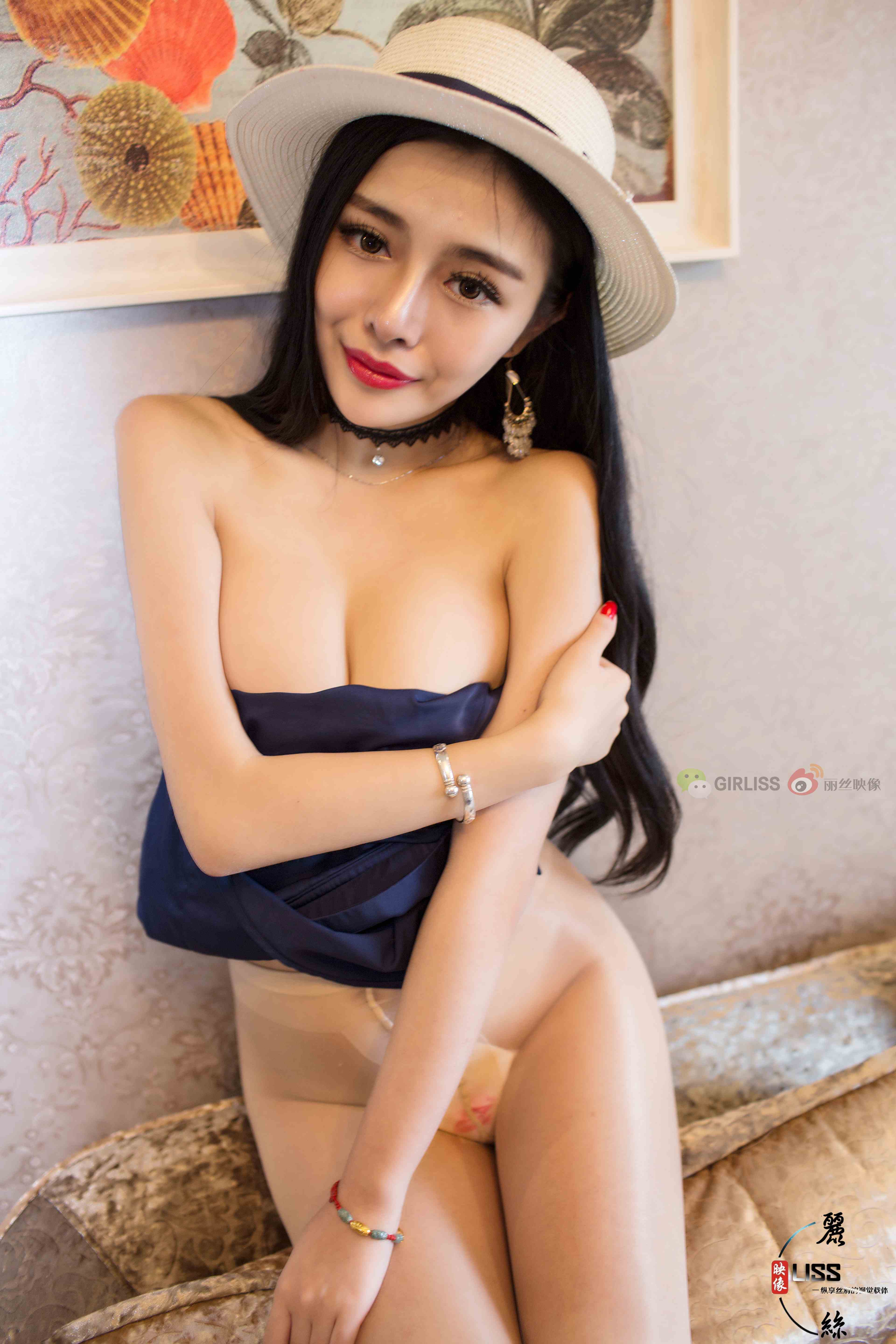 China Beauty Legs and feet 723