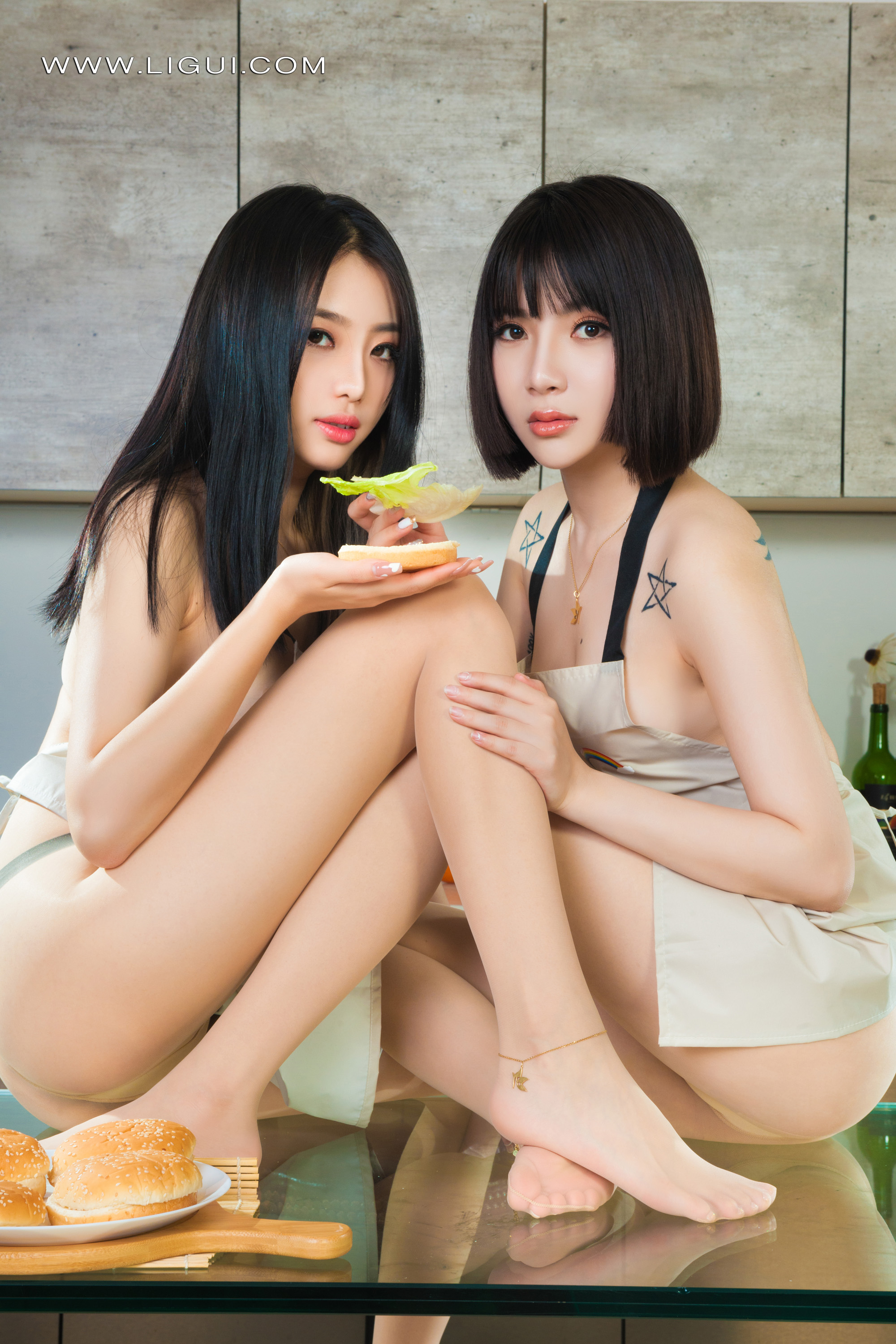 Foot Fetish Twin Flowers 96