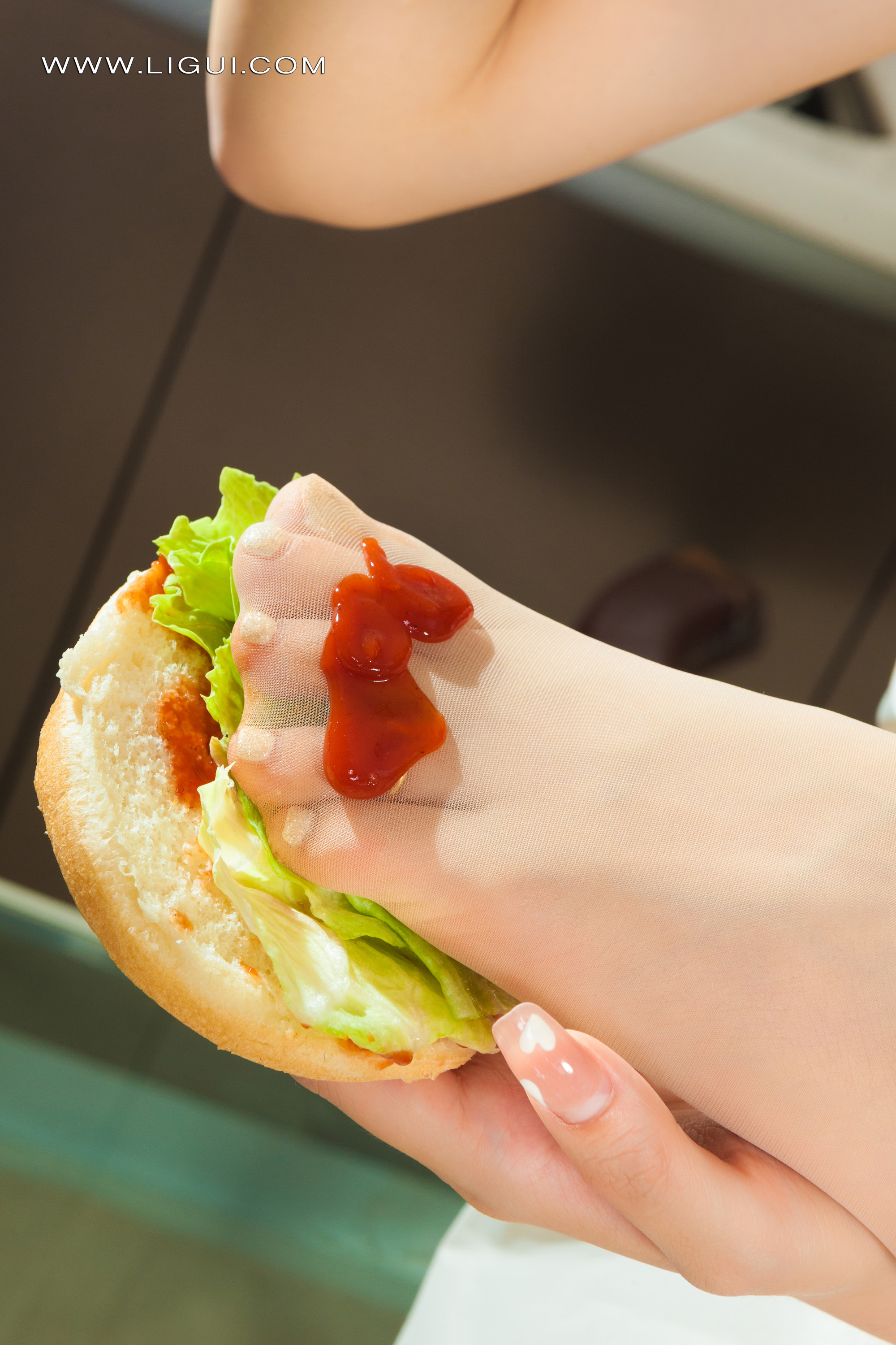 Foot Fetish Twin Flowers 96