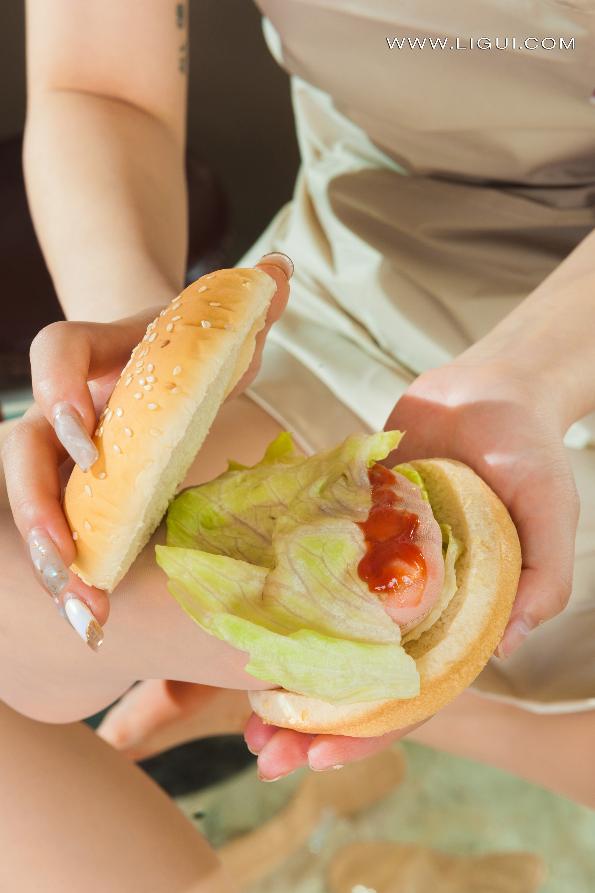 Foot Fetish Twin Flowers 96