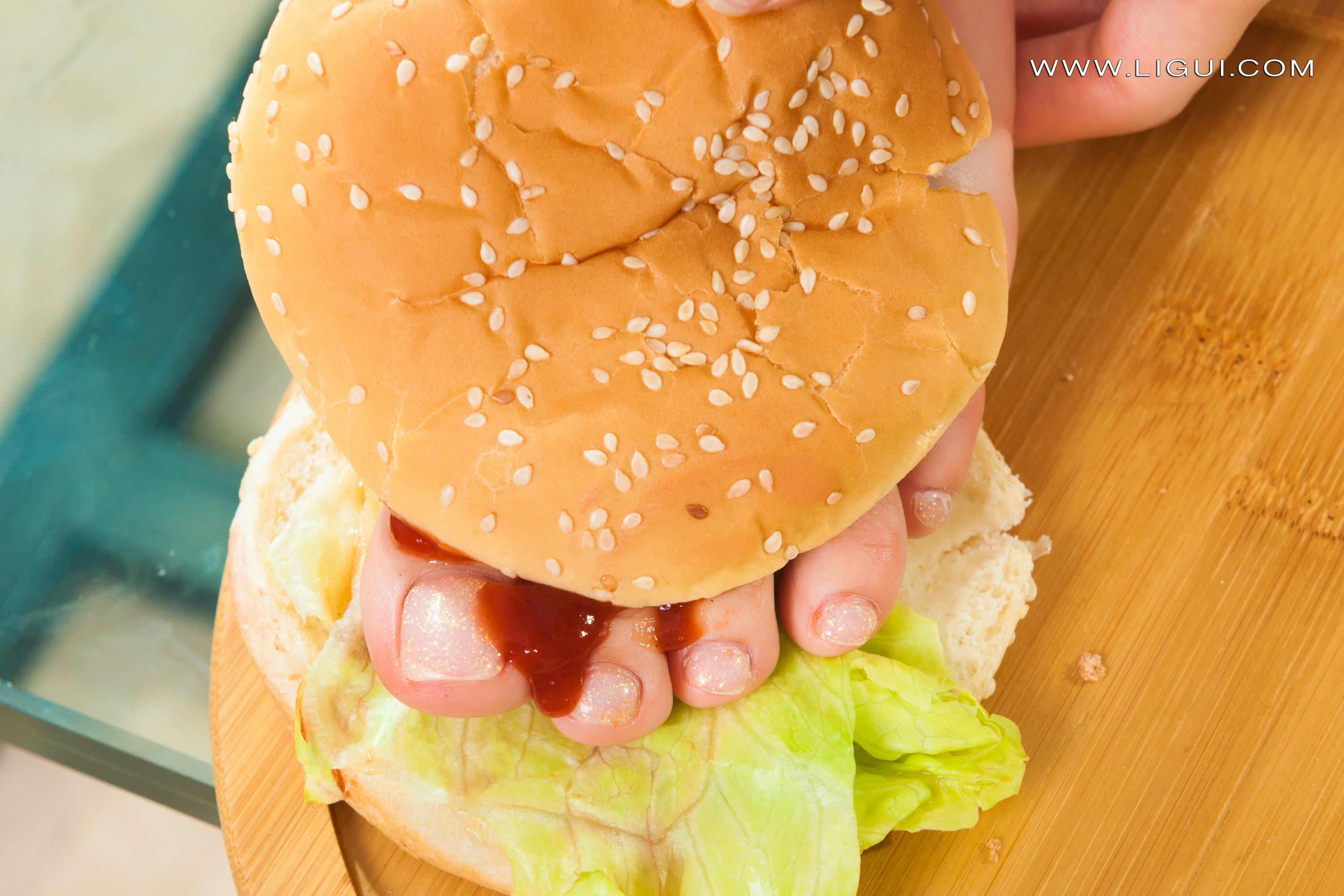 Foot Fetish Twin Flowers 96