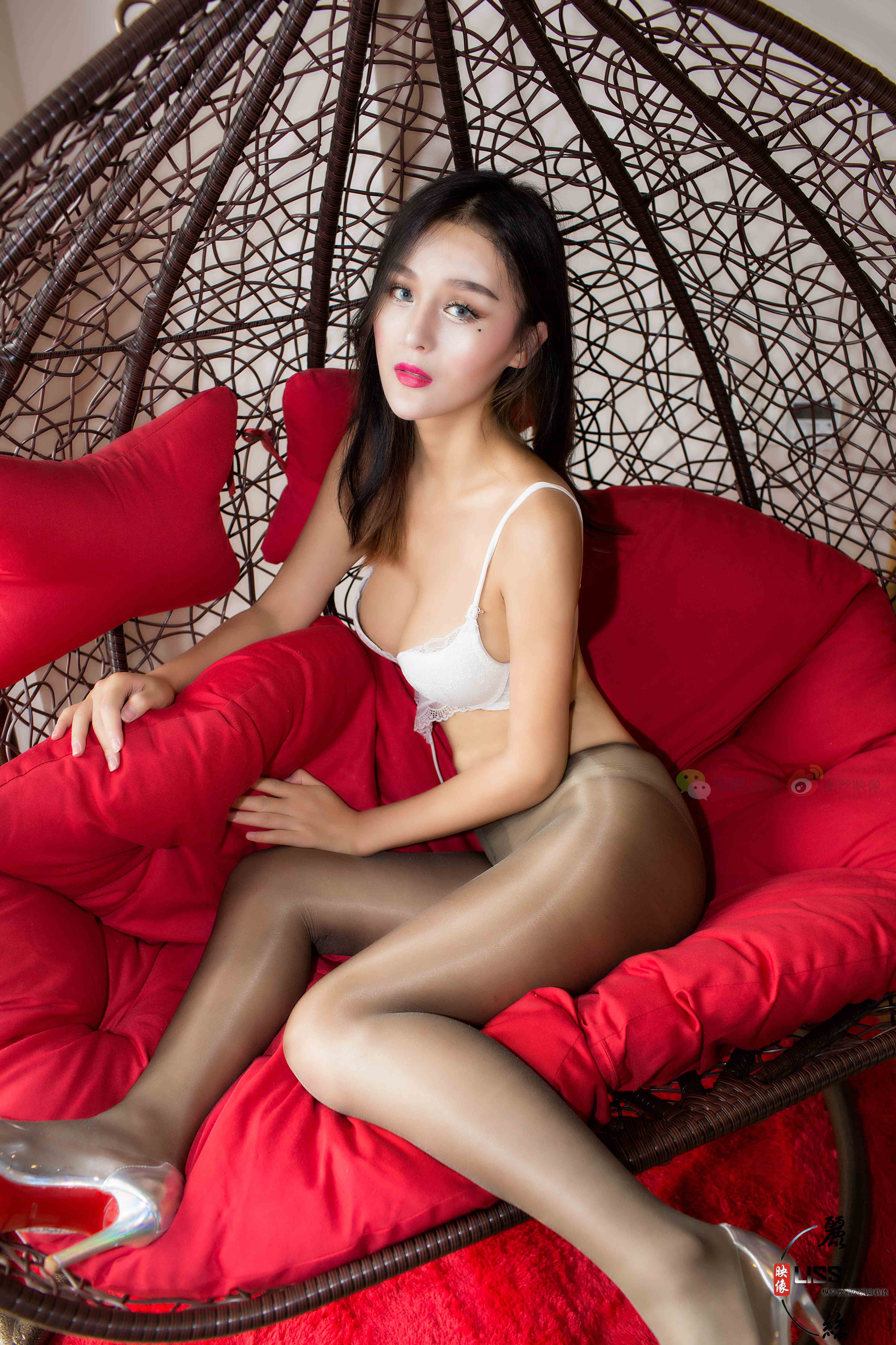 China Beauty Legs and feet 725