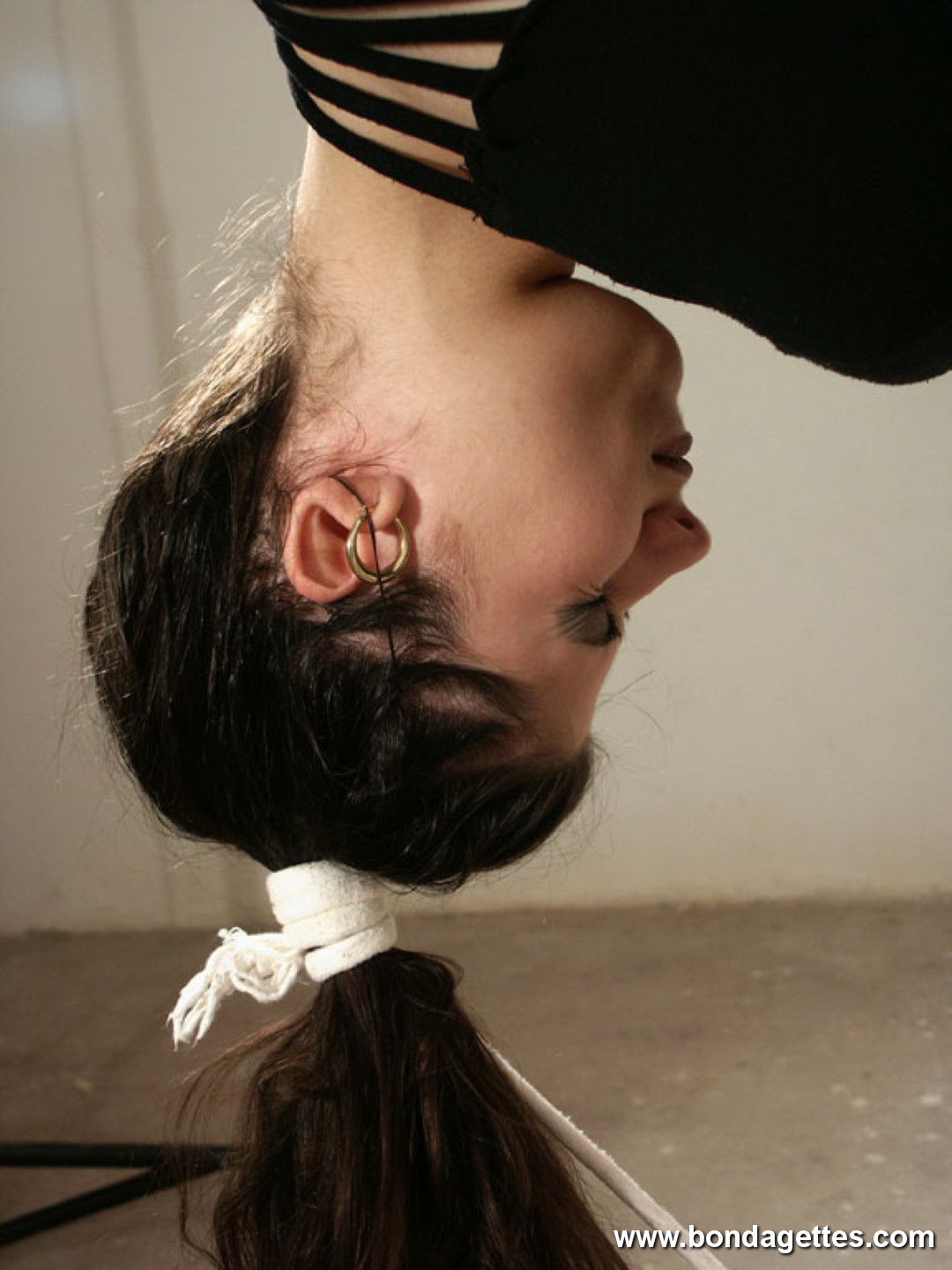 Hot girl in bondage 417