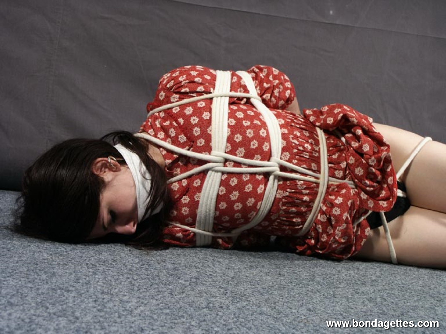 Hot girl in bondage 418