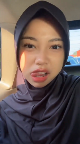 looking makes it uuhhooott_84