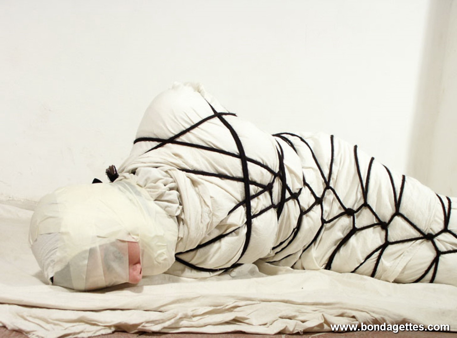 Hot girl in bondage 419