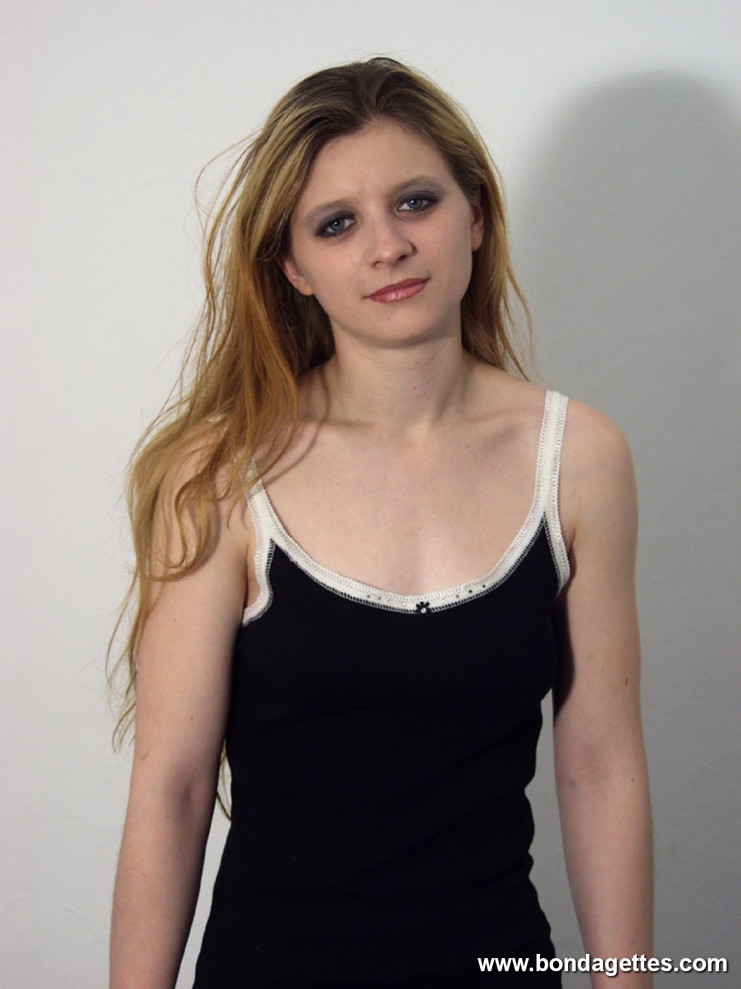 Hot girl in bondage 421