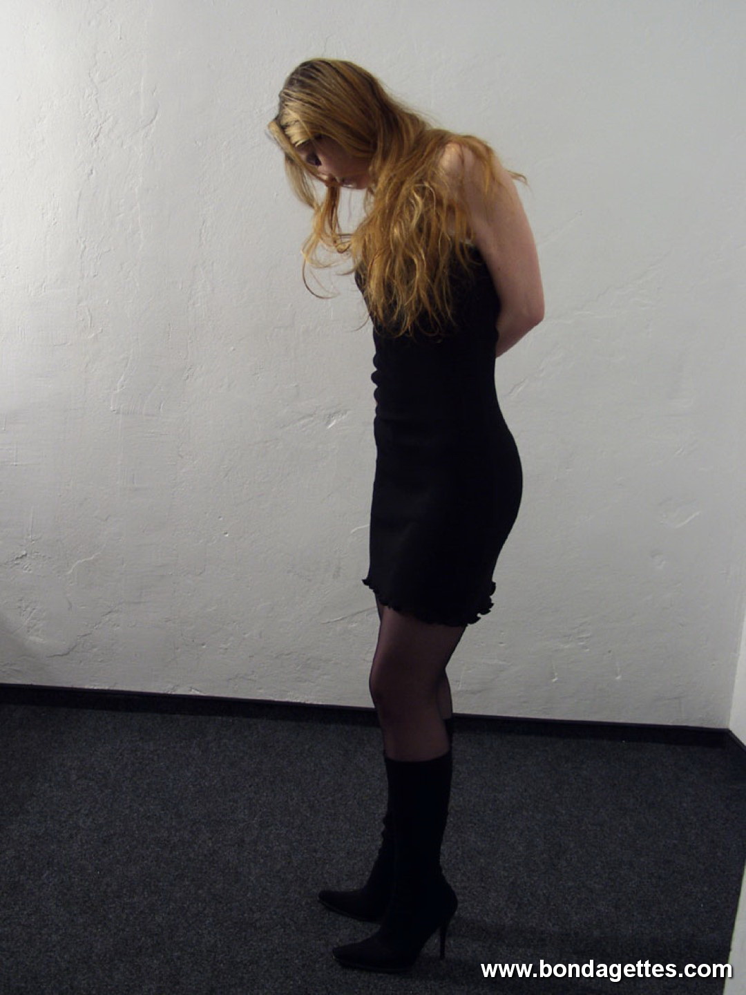 Hot girl in bondage 421