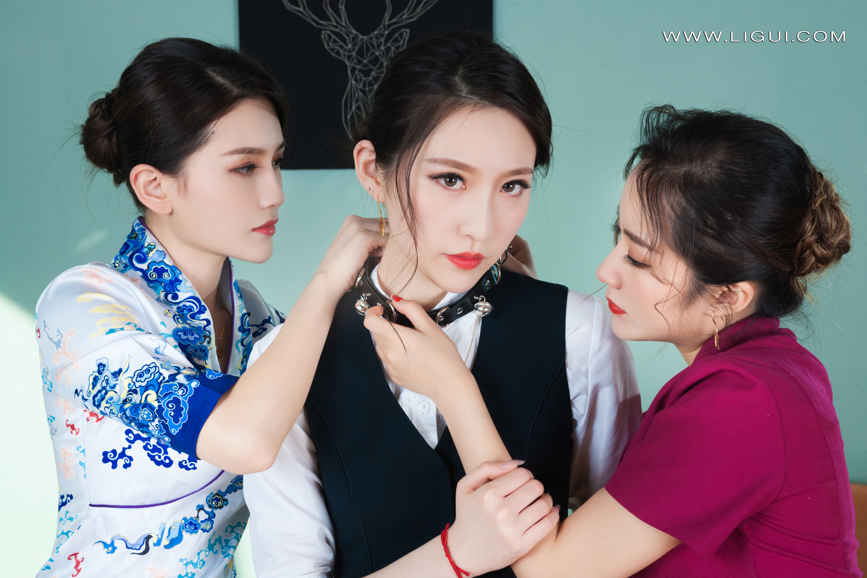 Foot Fetish Twin Flowers 98