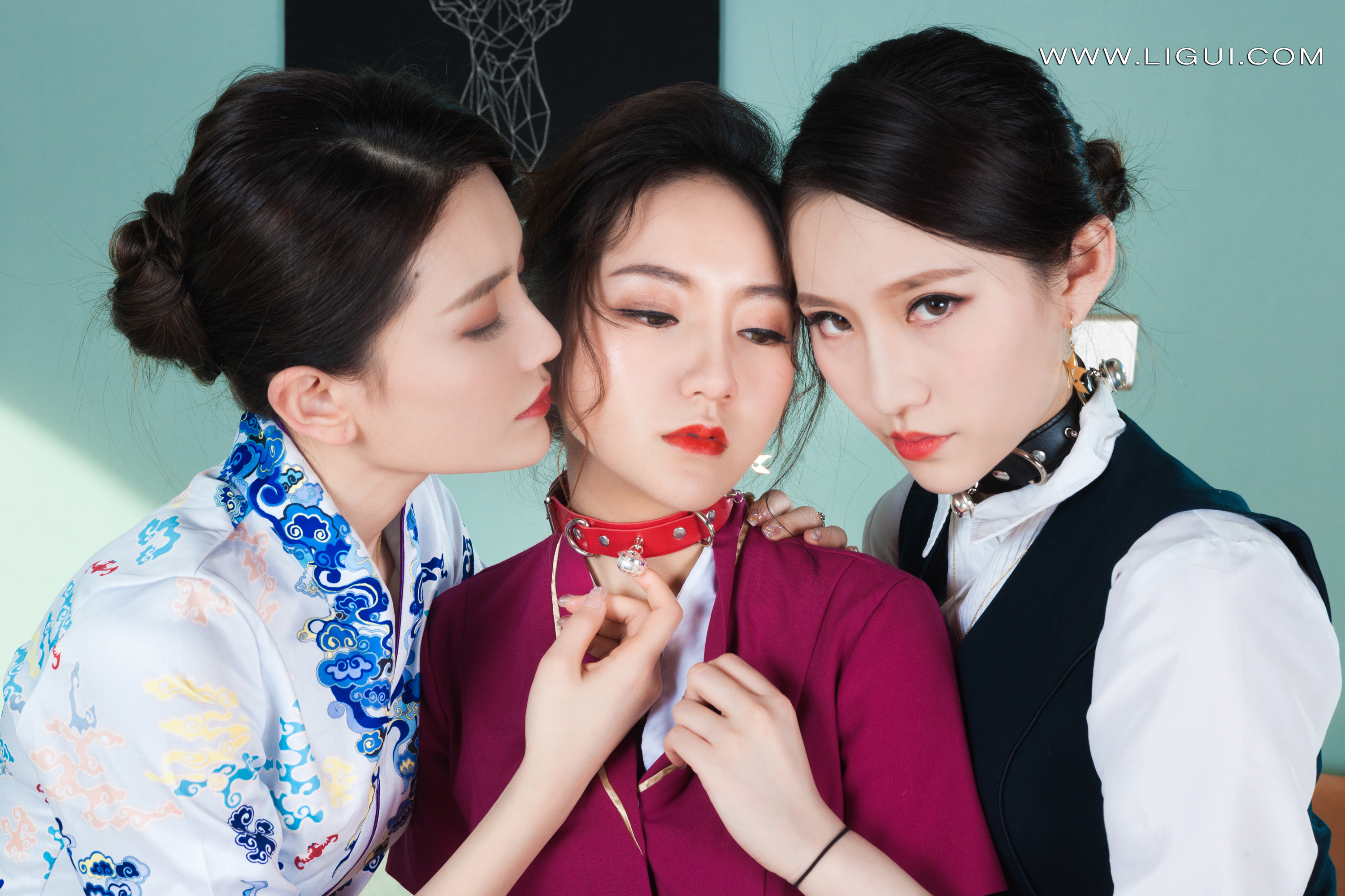 Foot Fetish Twin Flowers 98