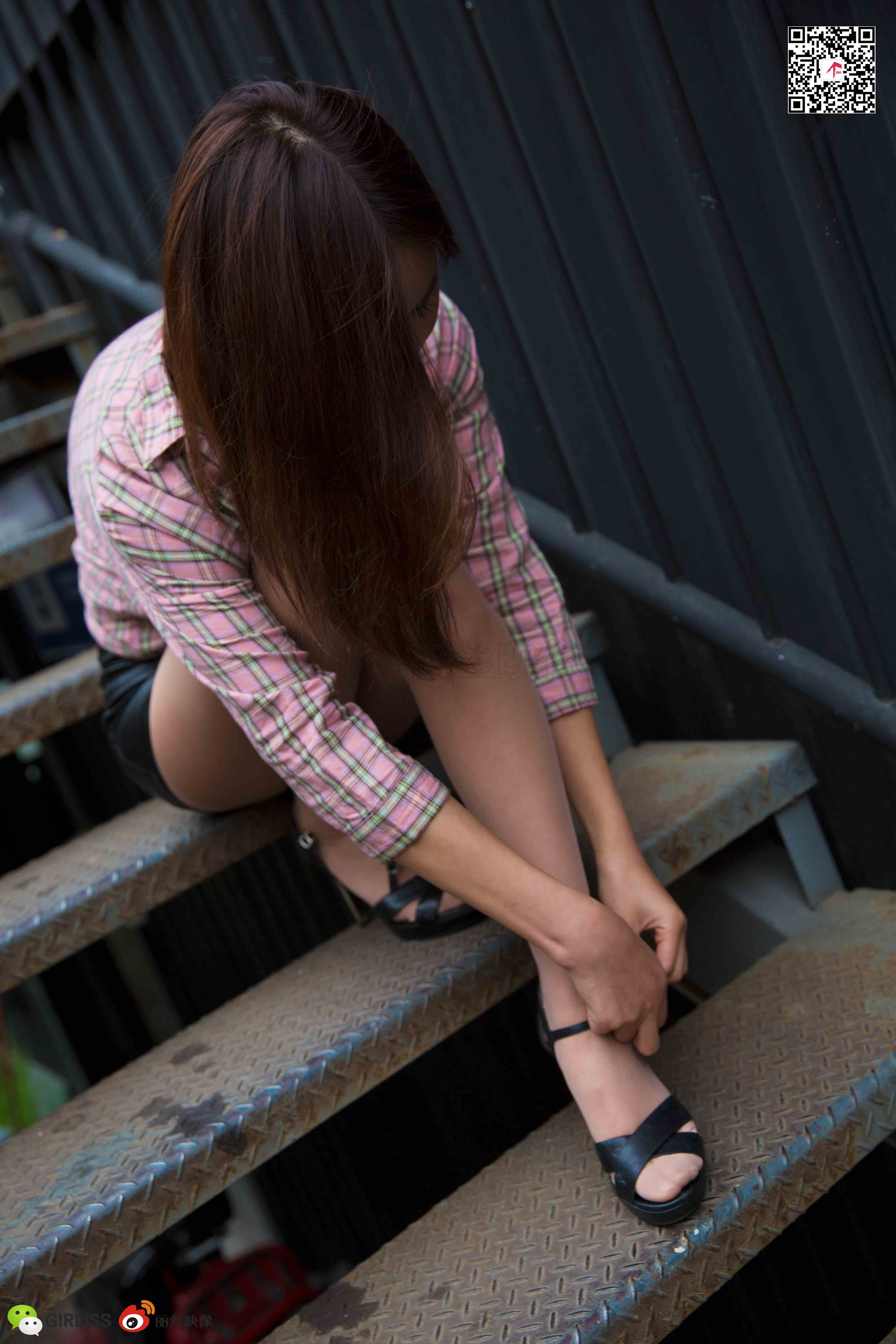 China Beauty Legs and feet 732