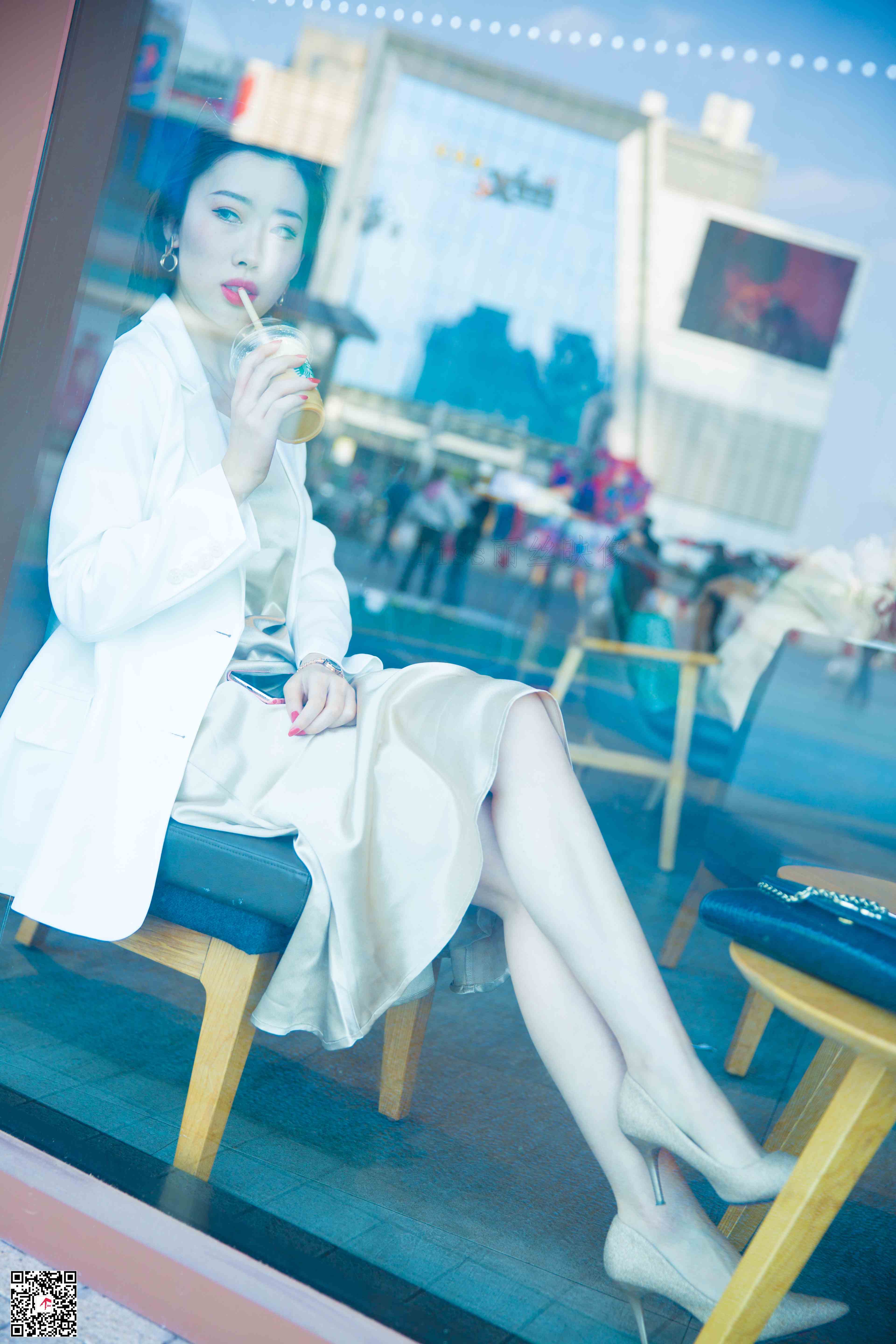 China Beauty Legs and feet 735