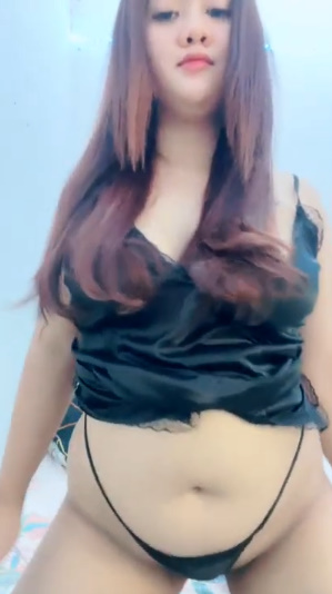 looking makes it uuhhooott_97