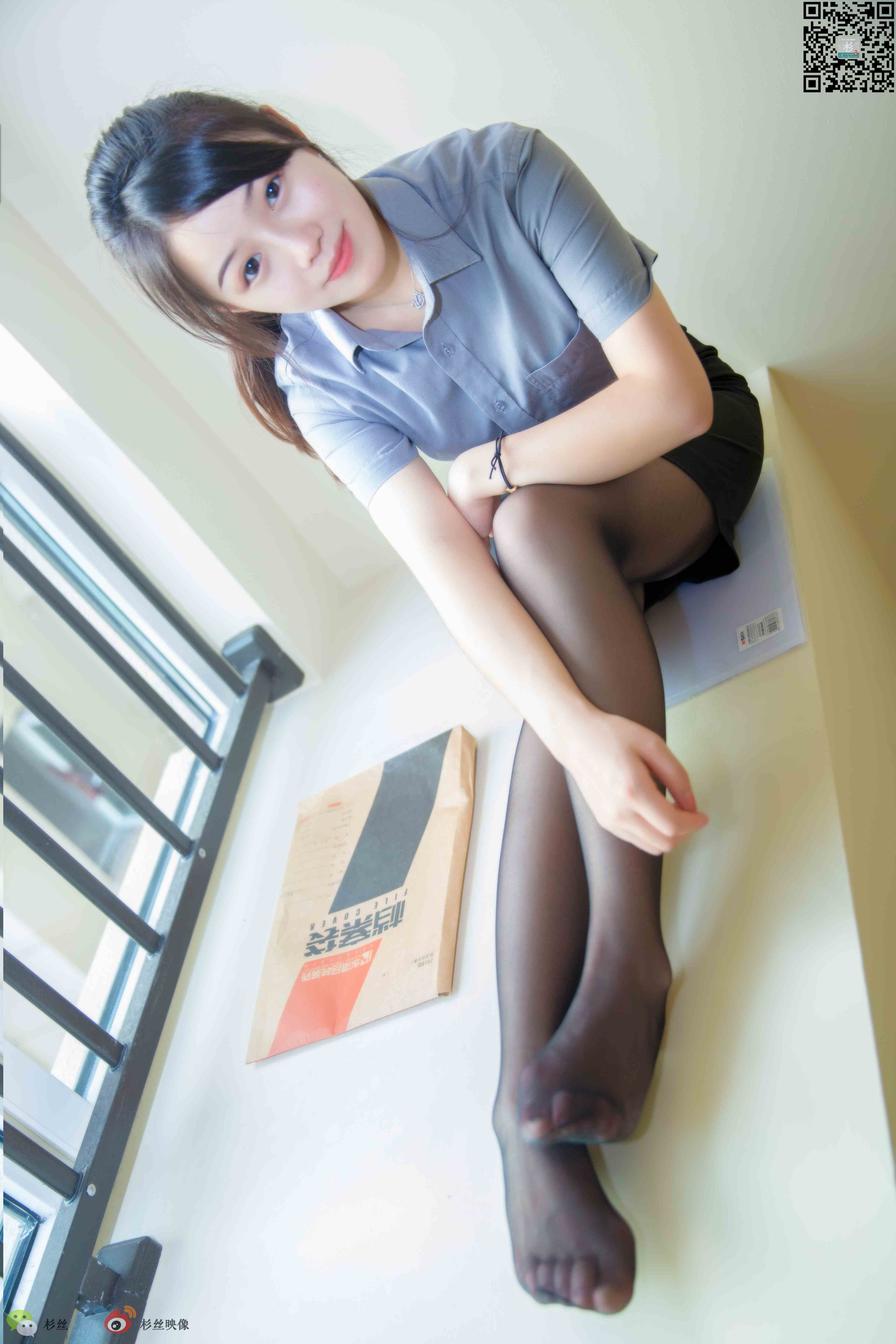 China Beauty Legs and feet 743