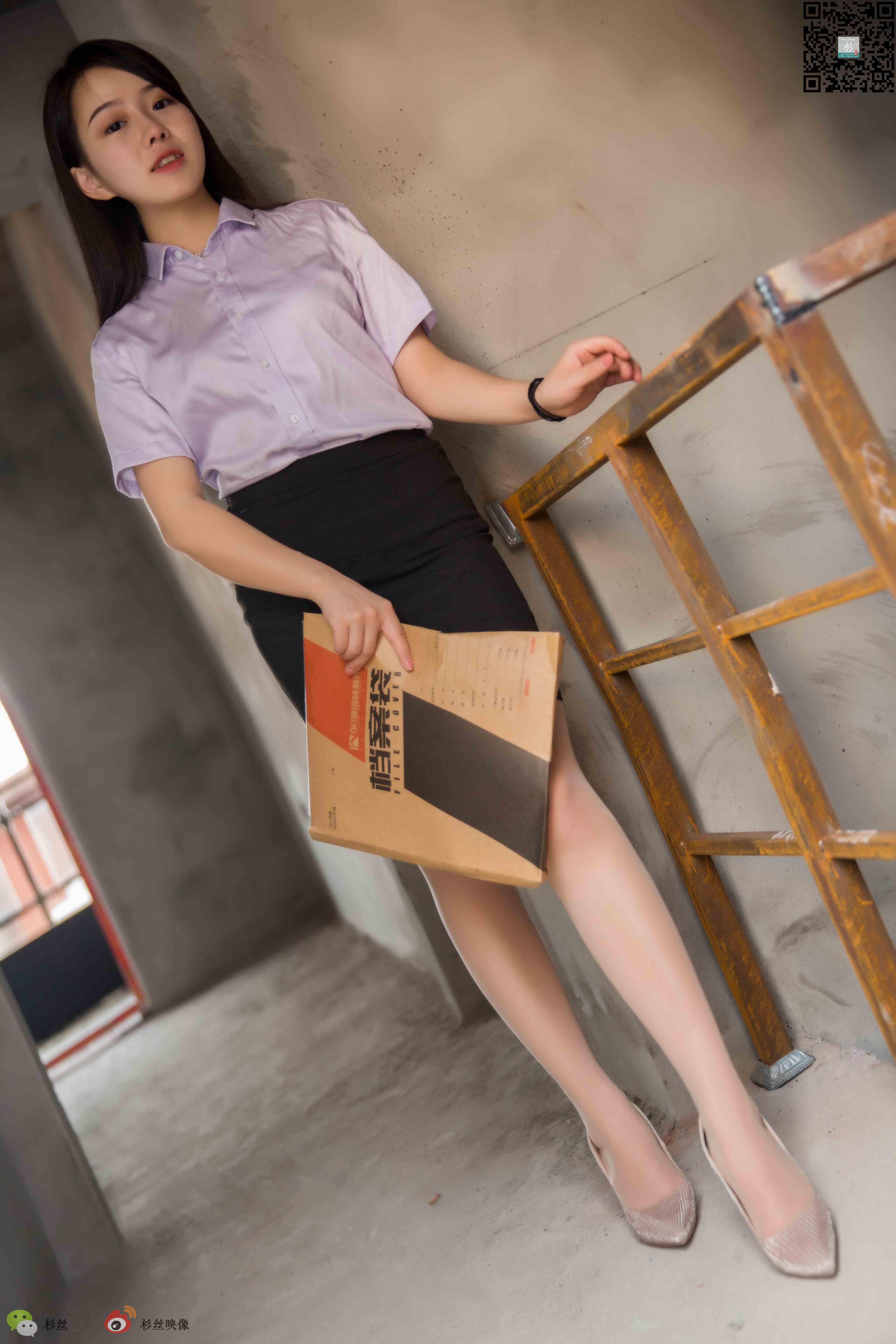 China Beauty Legs and feet 743