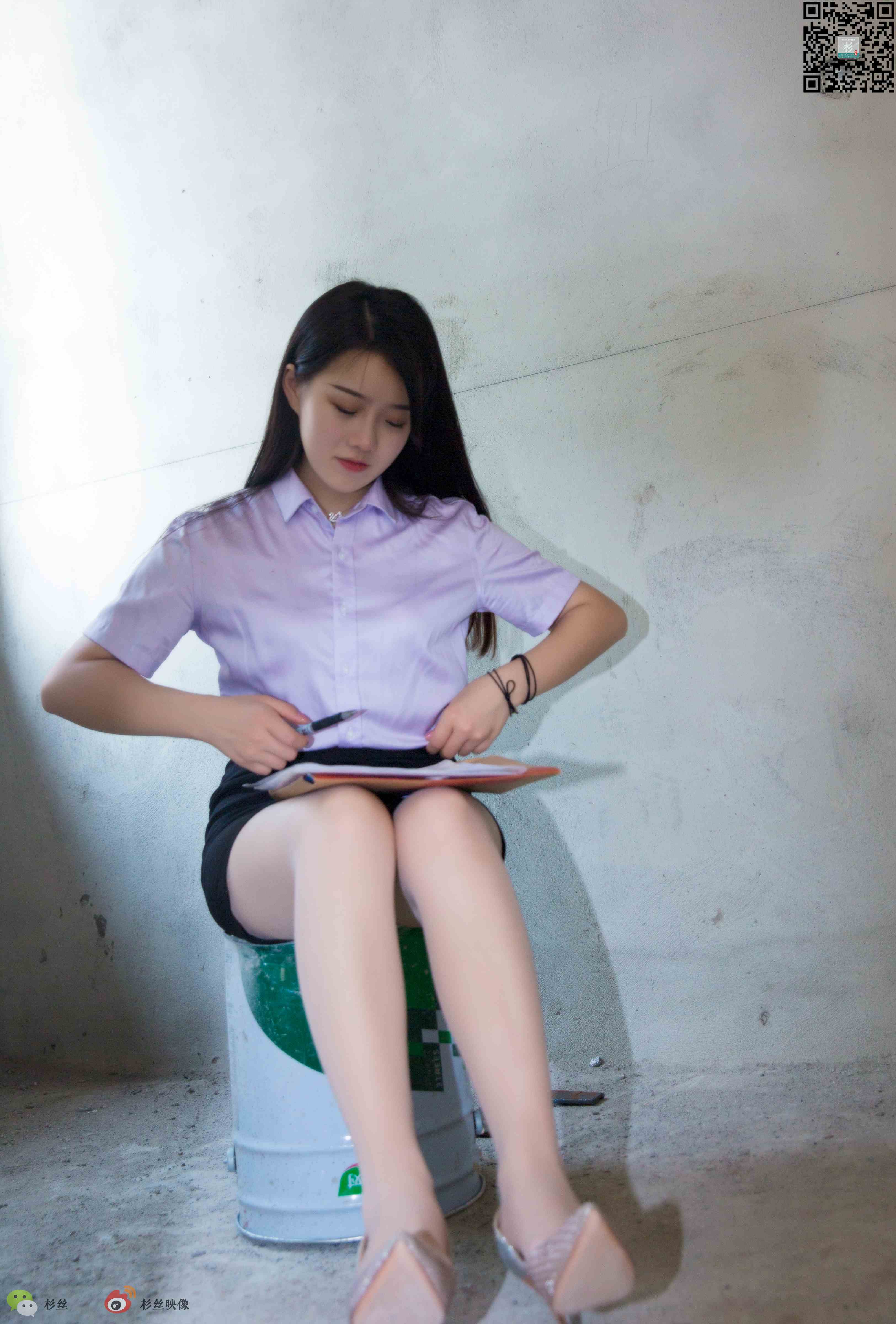 China Beauty Legs and feet 743