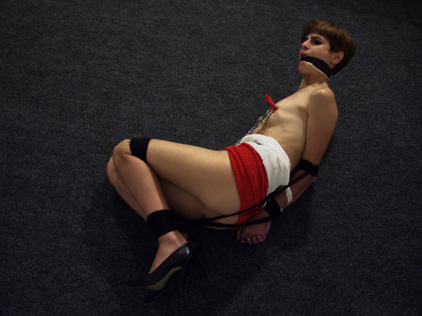 Hot girl in bondage 457