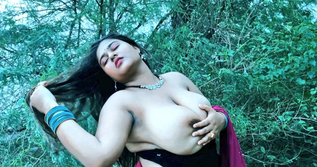Megha Das Open Boobs