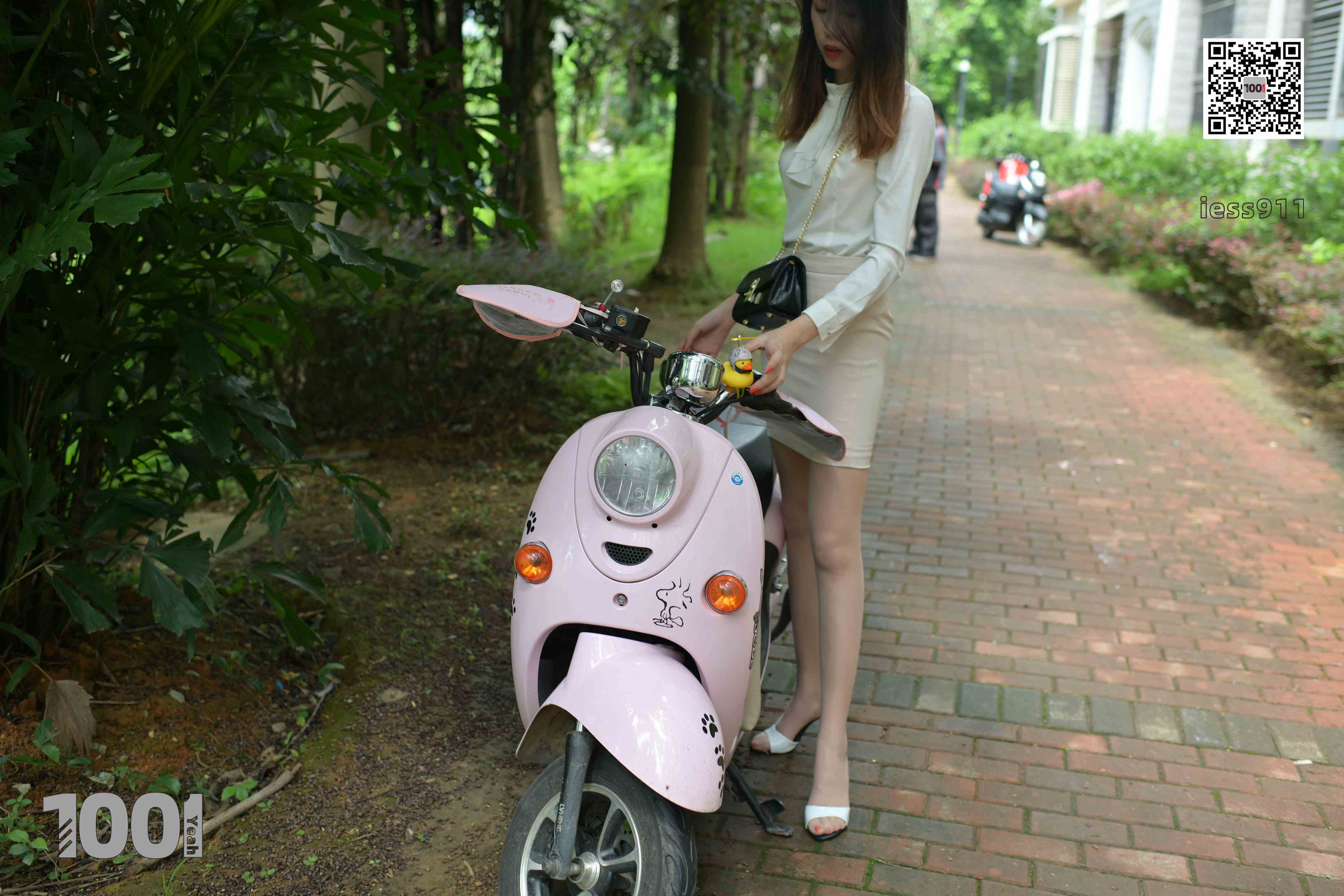 China Beauty Legs and feet 752-2