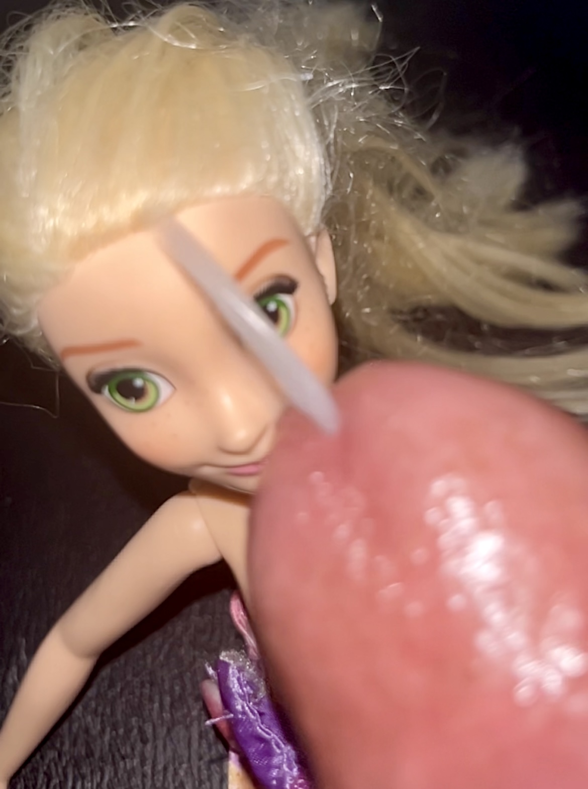 Disney's Frozen Elsa doll sperm Cumshot facial