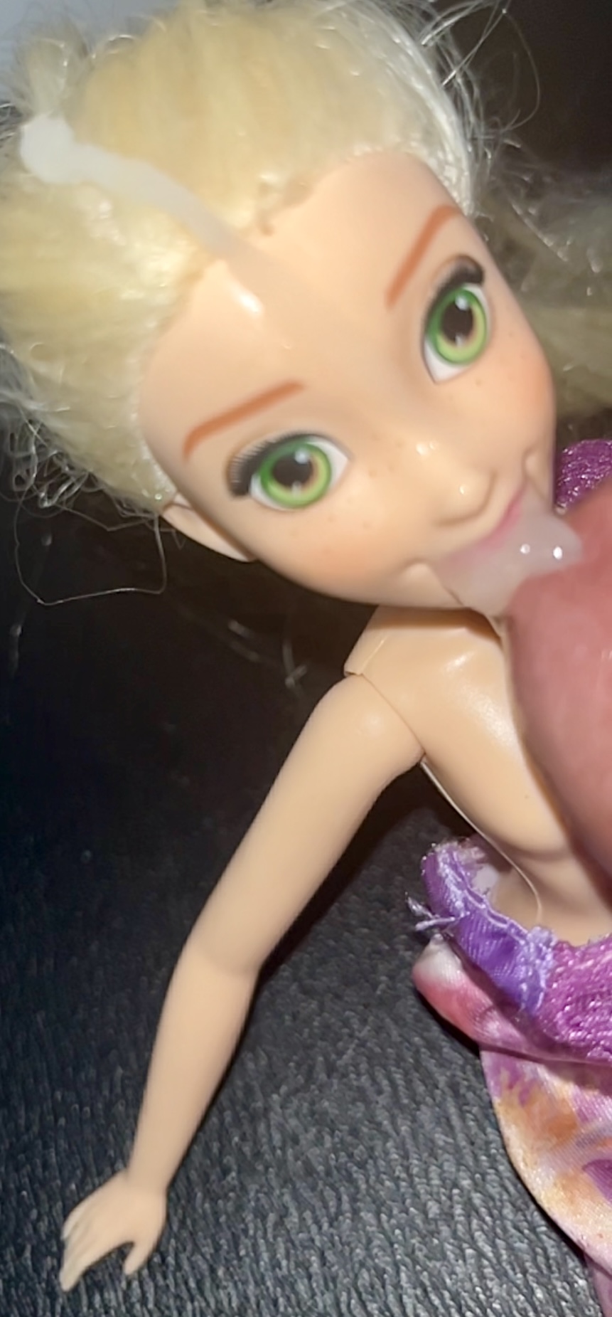Disney's Frozen Elsa doll sperm Cumshot facial