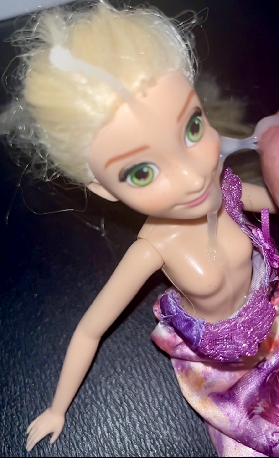 Disney's Frozen Elsa doll sperm Cumshot facial