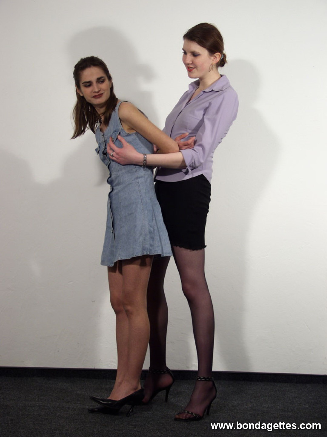 Hot girl in bondage 486