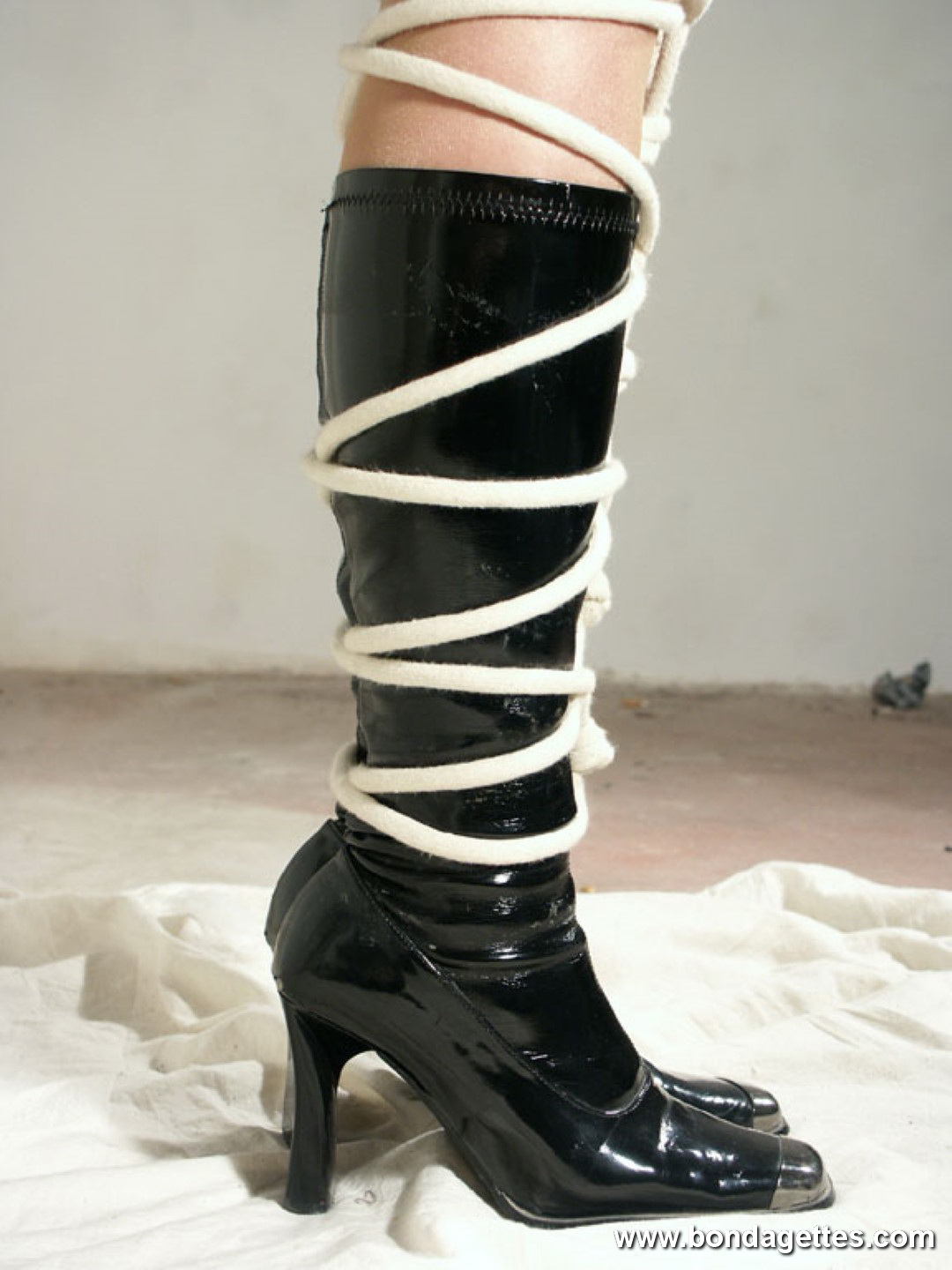 Hot girl in bondage 494