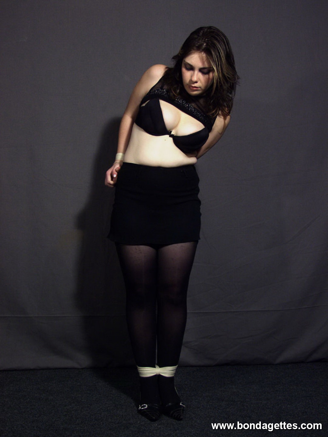 Hot girl in bondage 500