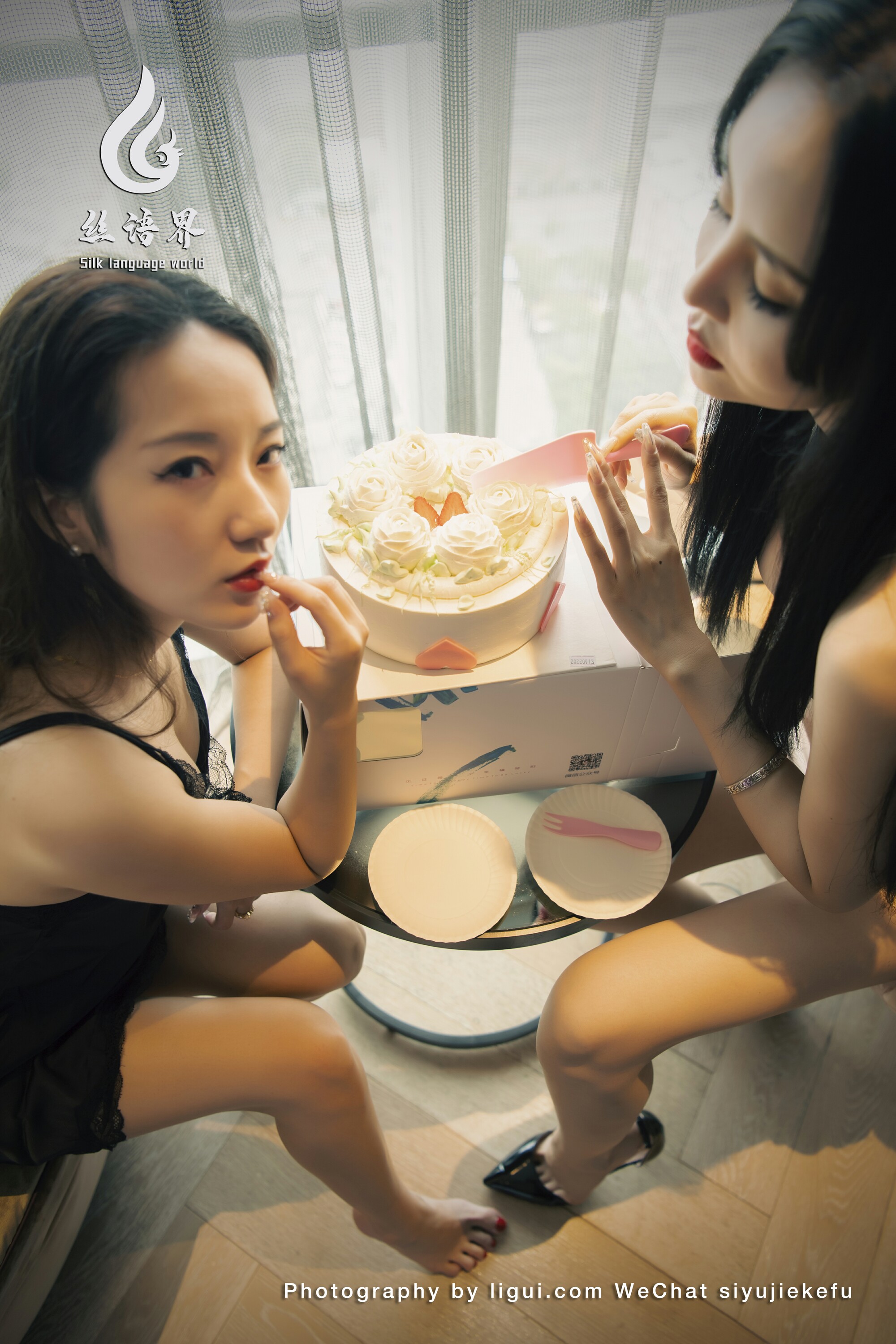 Foot Fetish Twin Flowers 104