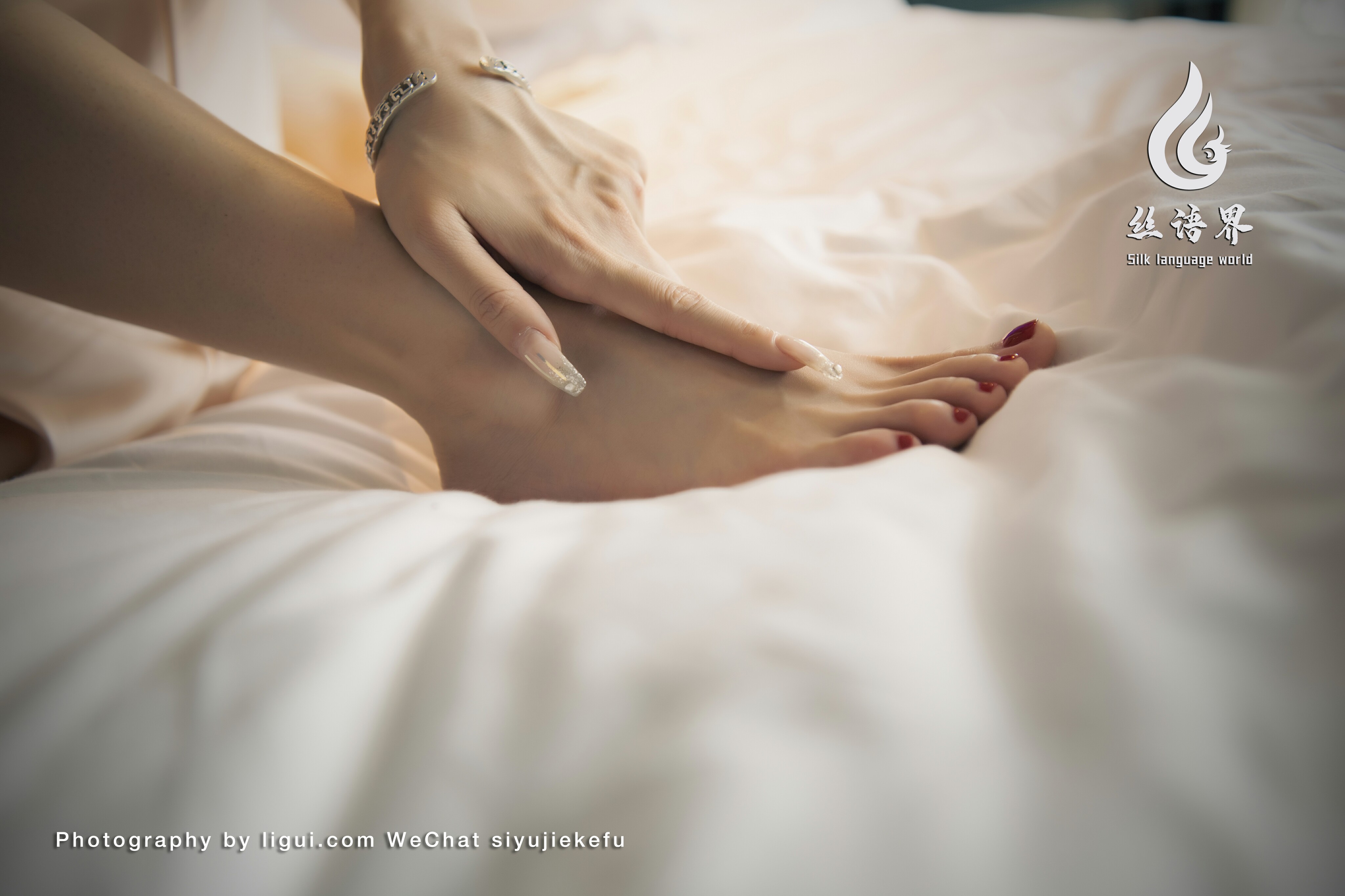 Foot Fetish Twin Flowers 104