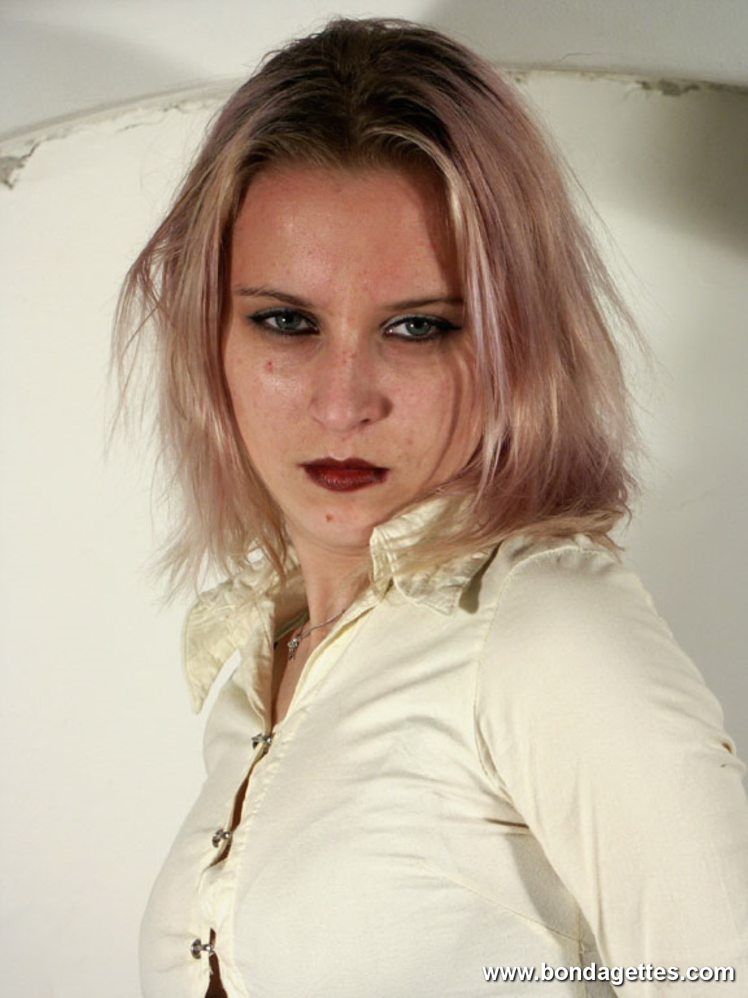 Hot girl in bondage 503