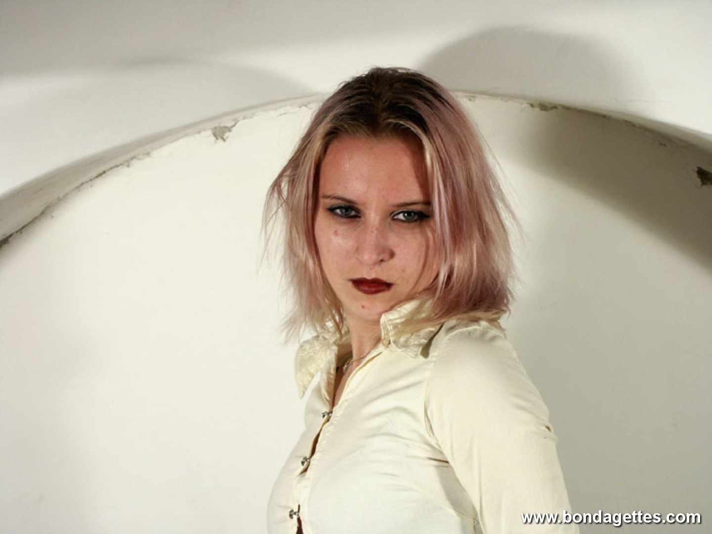 Hot girl in bondage 503