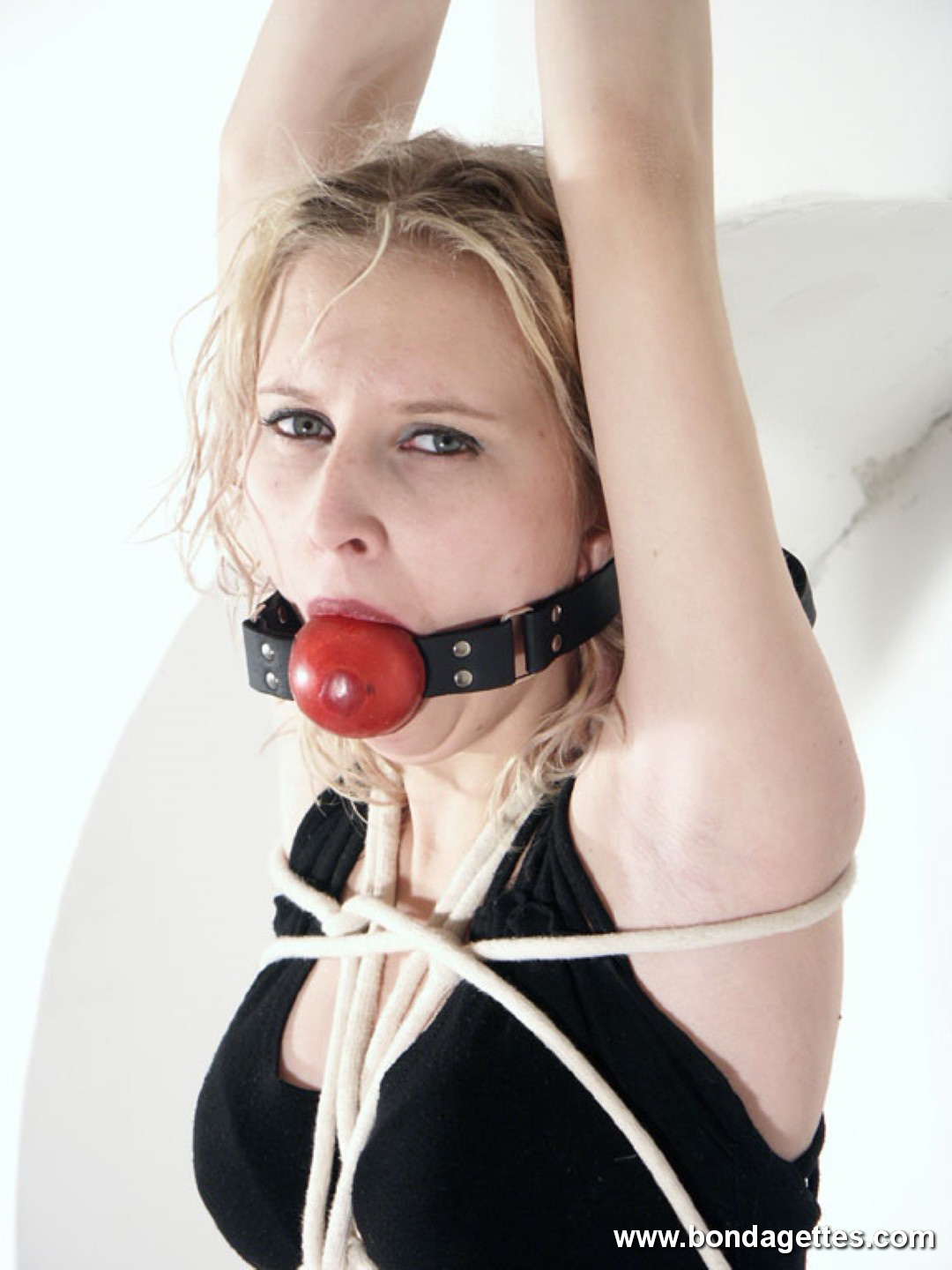 Hot girl in bondage 504