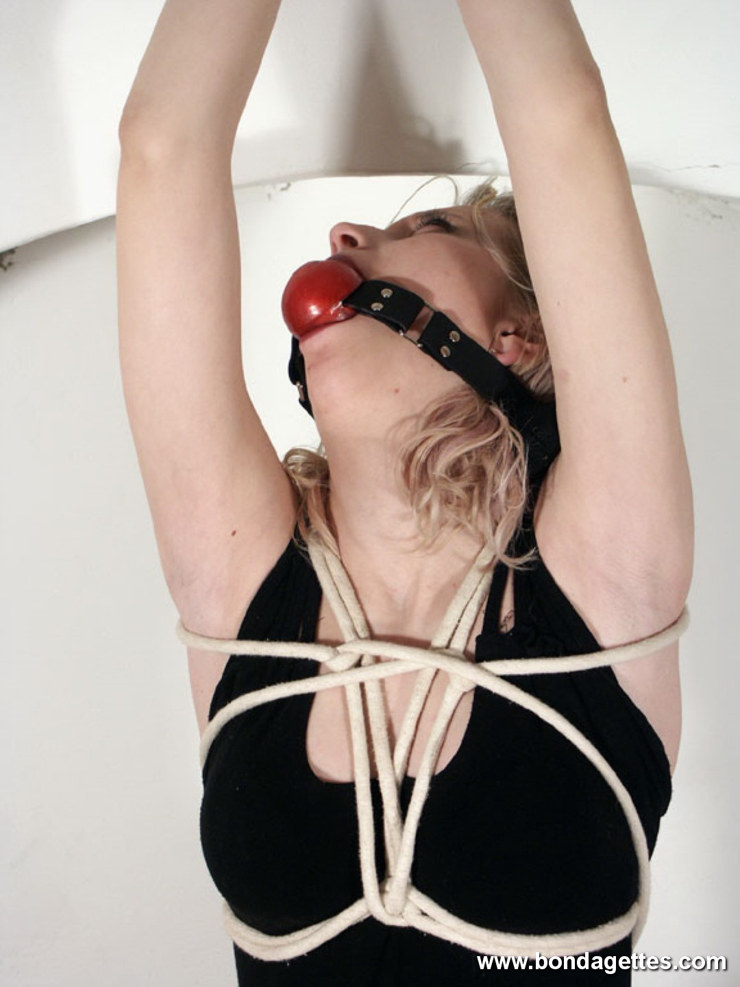Hot girl in bondage 504