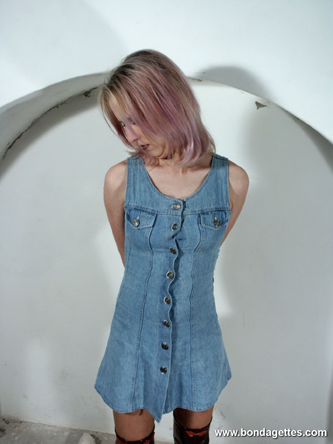 Hot girl in bondage 508