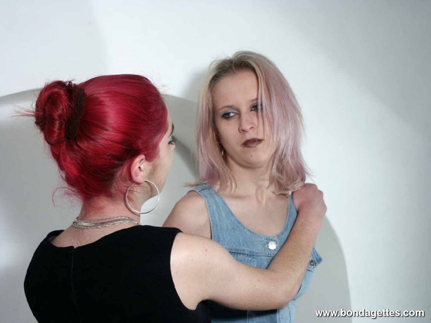 Hot girl in bondage 508